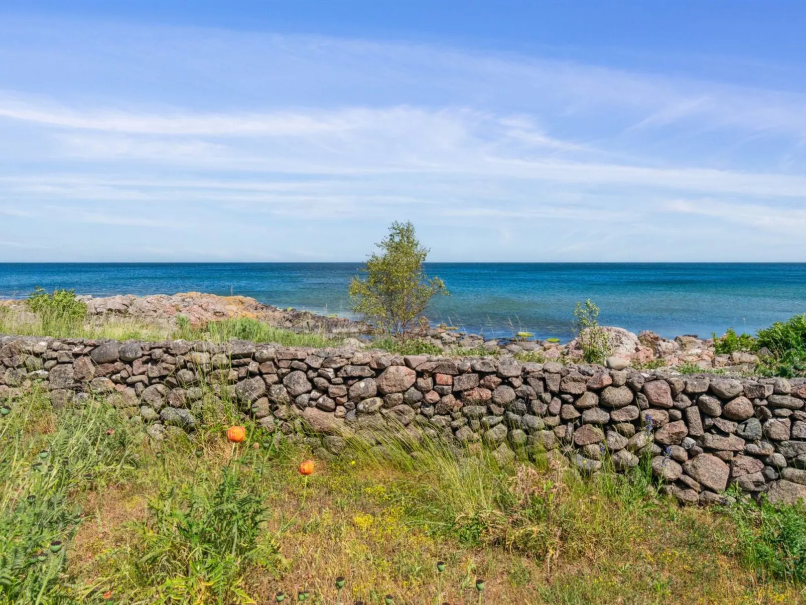 "Vanta" - 50m from the sea-Draußen