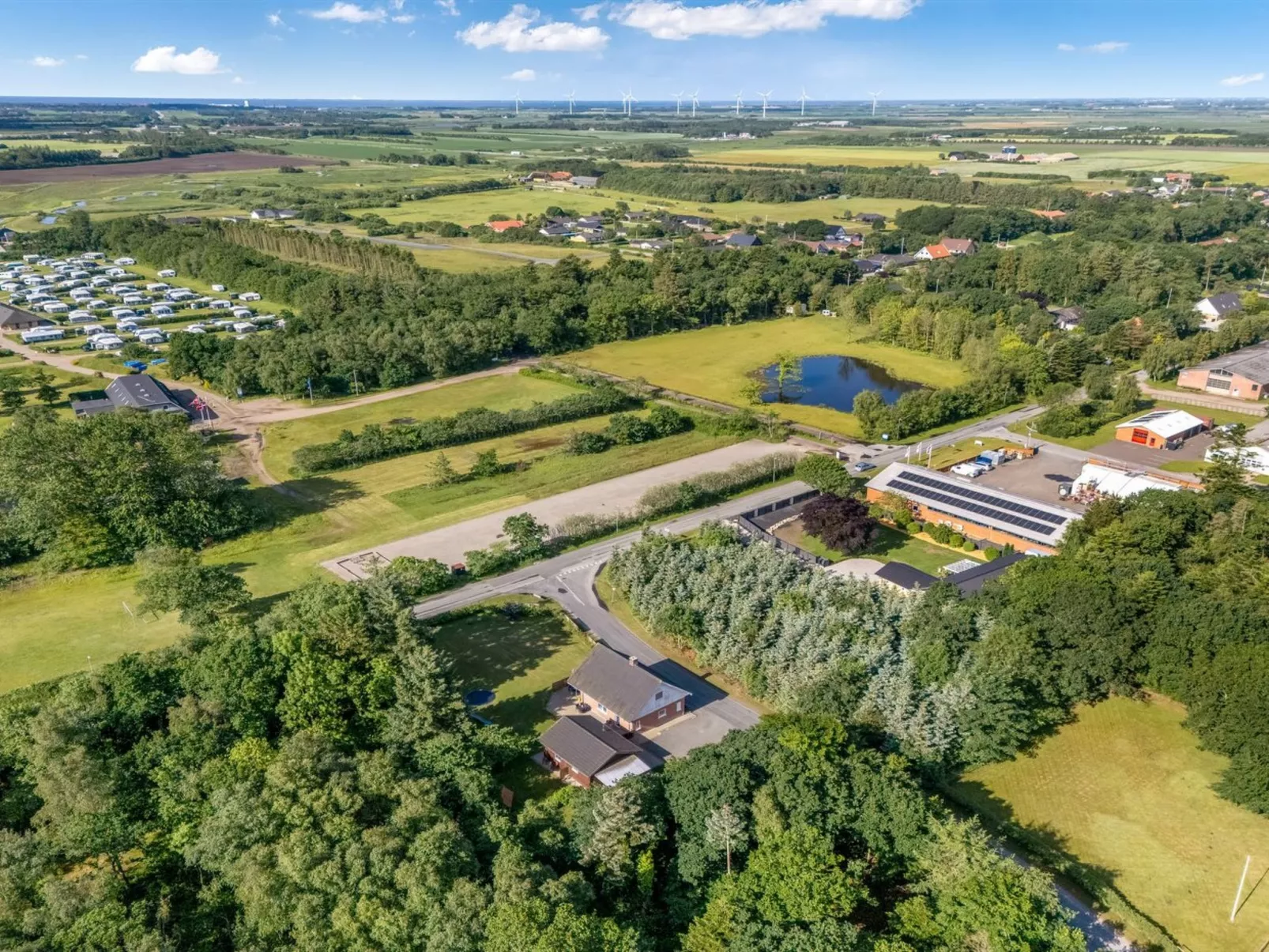 "Ditleif" - 8km to the fjord-Outside