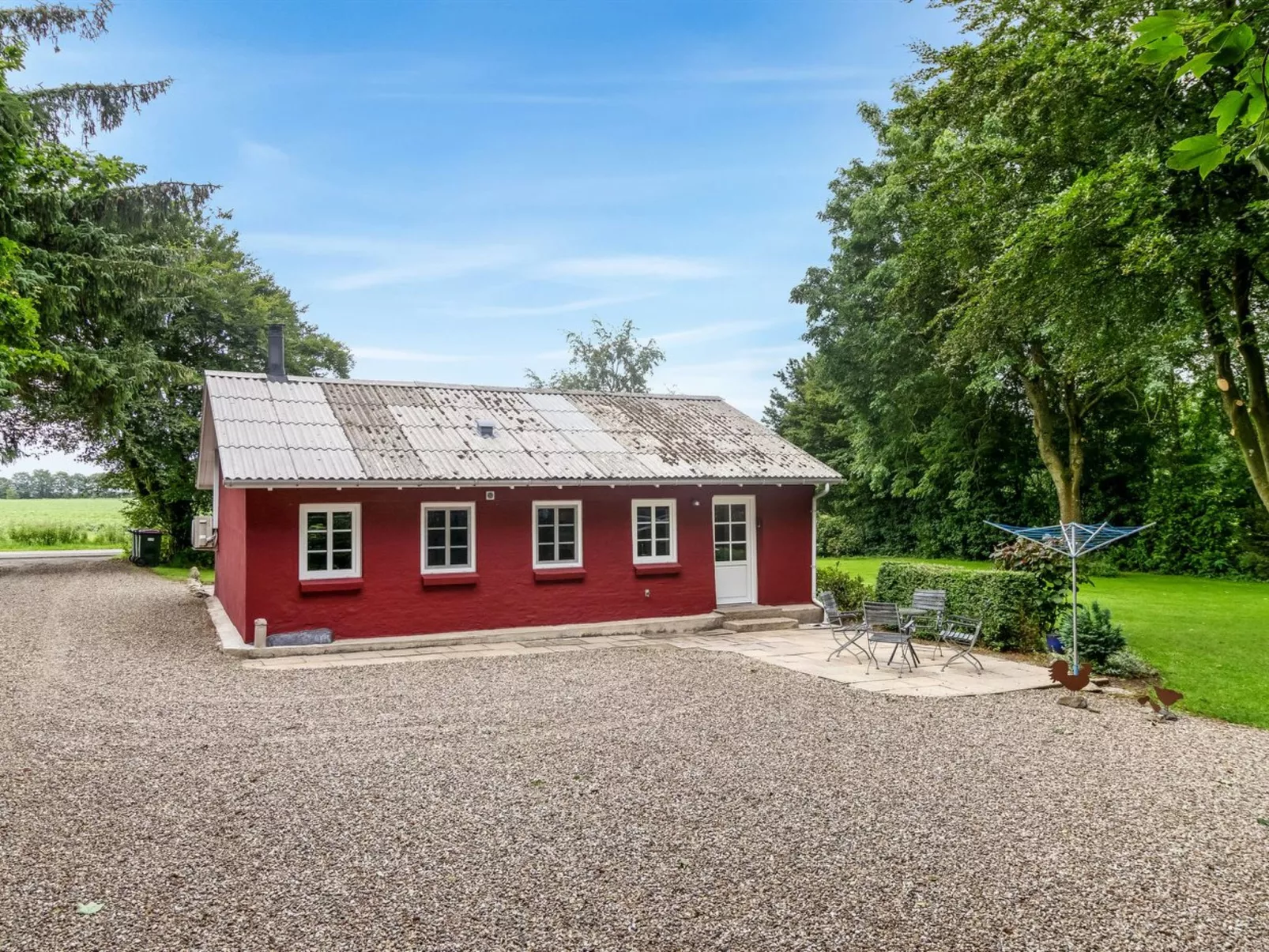 "Saran" - 30km from the sea-Dehors