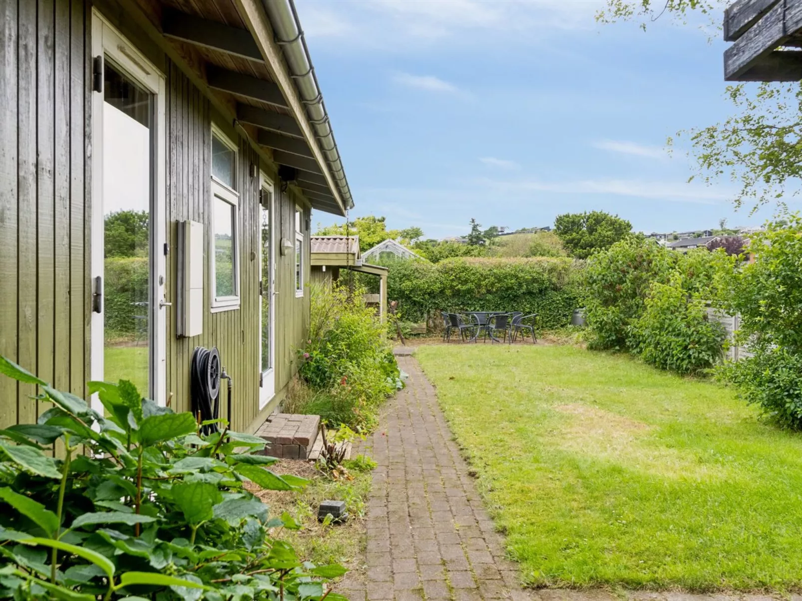 "Konsta" - 50m from the sea-Draußen