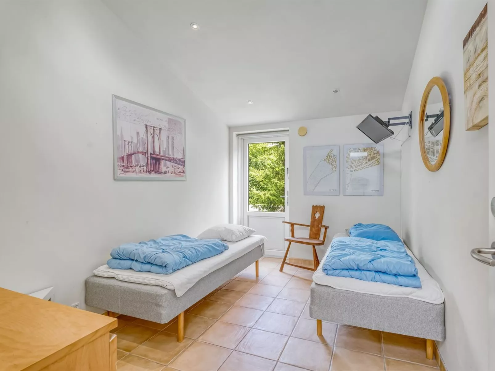 "Henkil" - 175m from the sea-Dedans