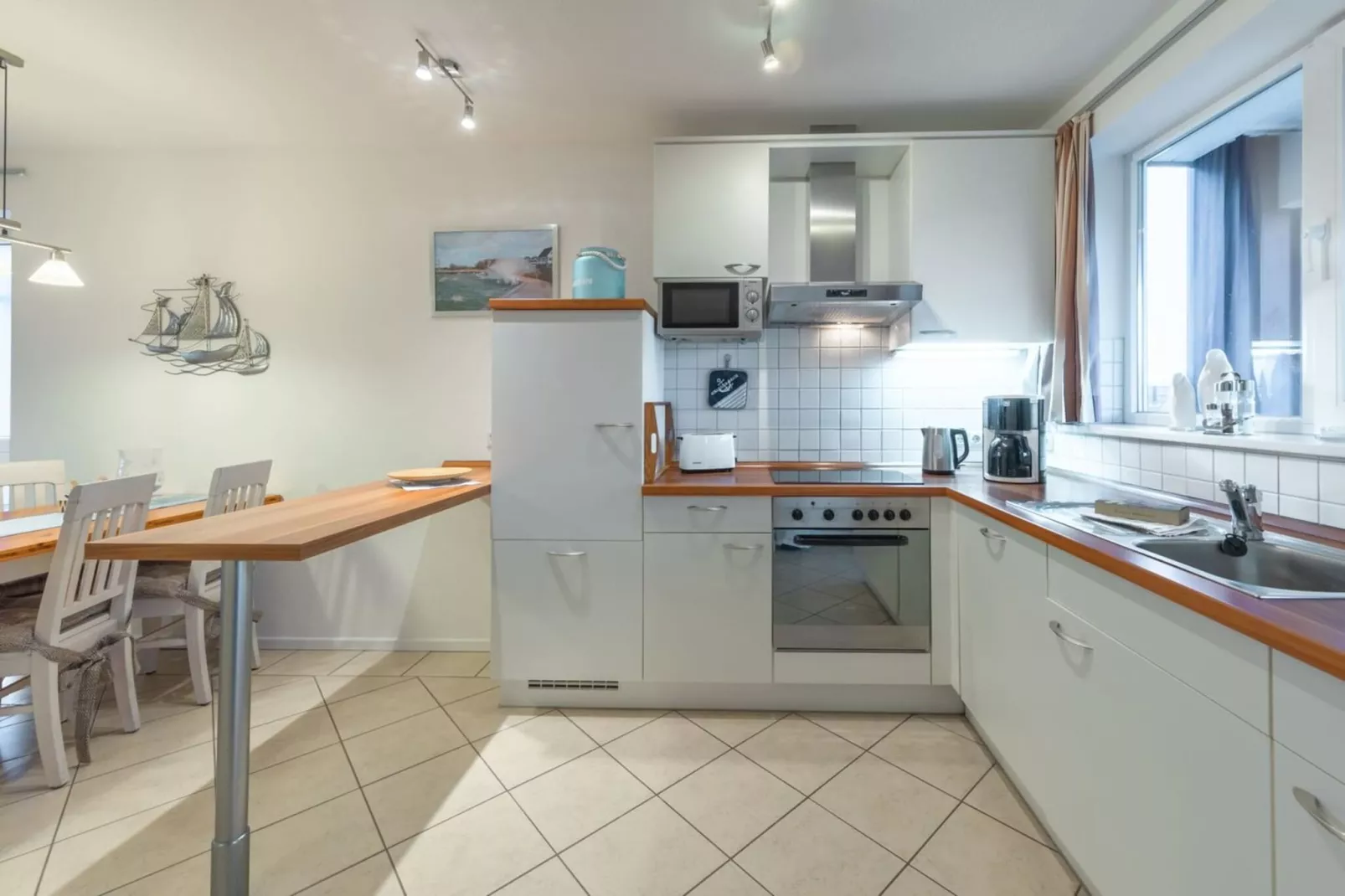 Mitteldeck 434-Küche