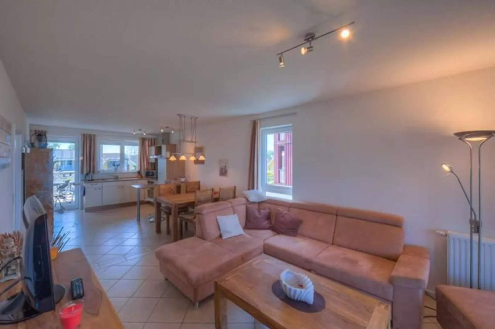 Mitteldeck 433-Wohnzimmer