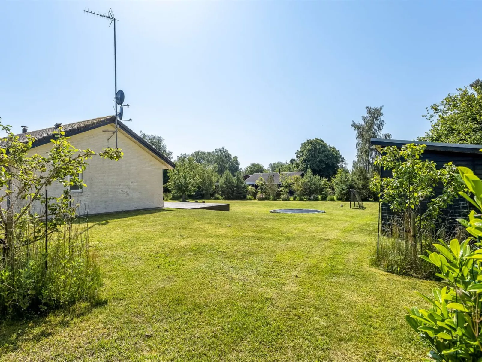 "Laulu" - 200m from the sea-Draußen