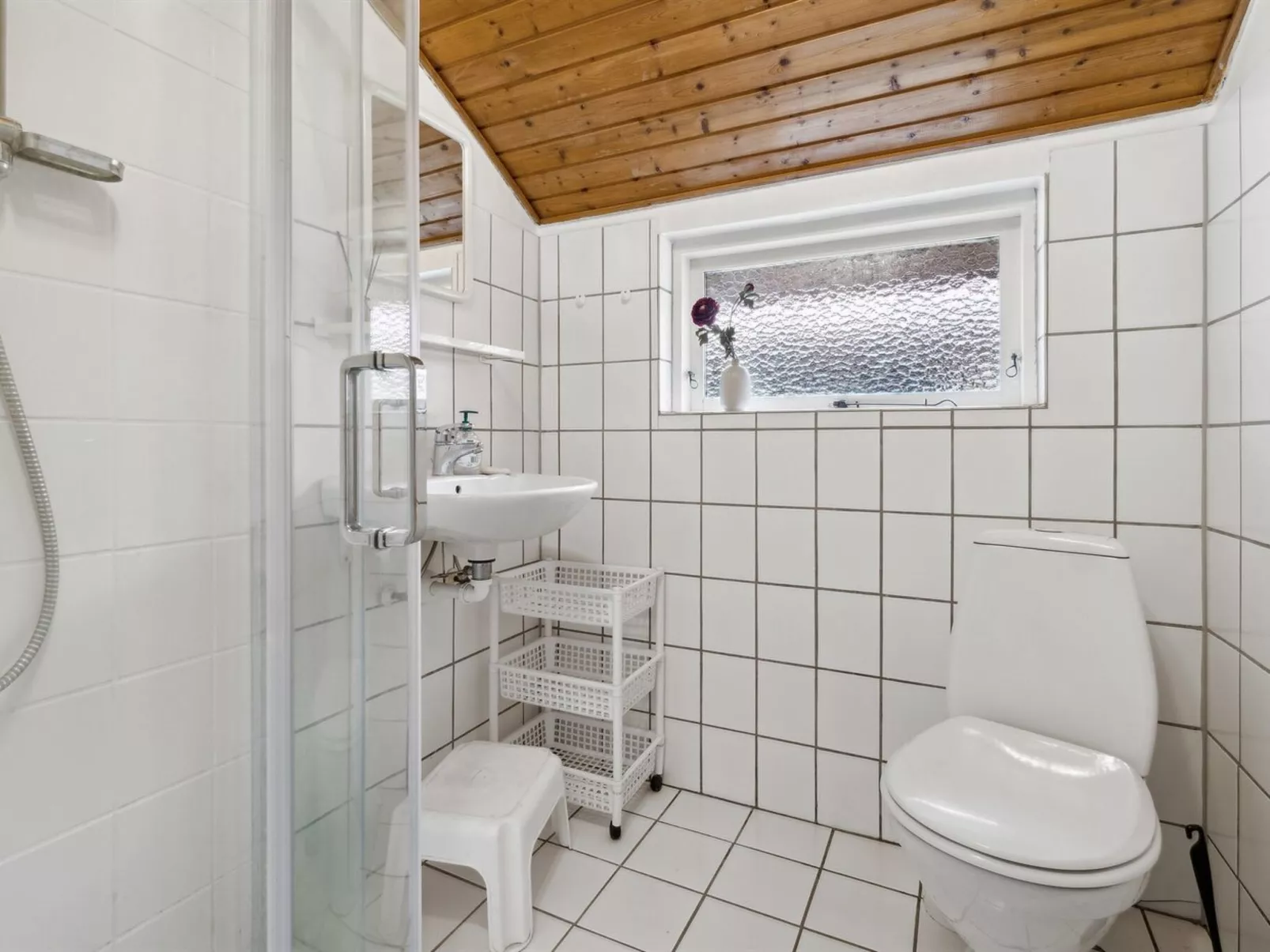 "Zoya" - 300m from the sea-Inside