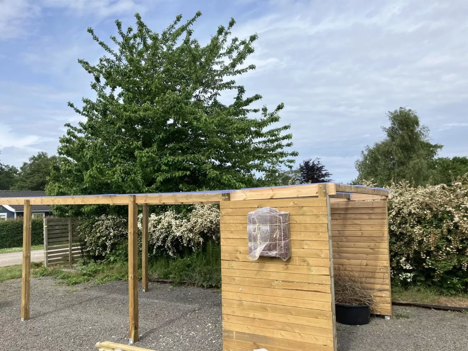 "Ion" - 250m from the sea-Outside