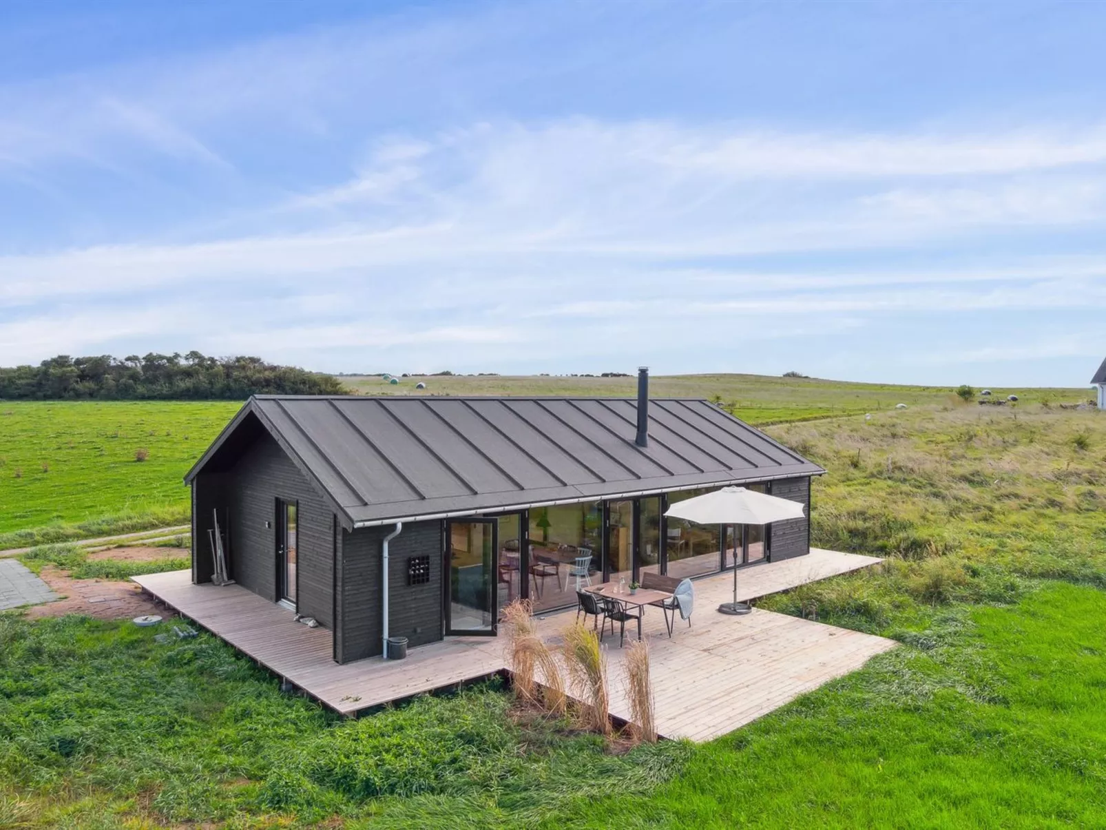 "Aatos" - 250m from the sea-Outside