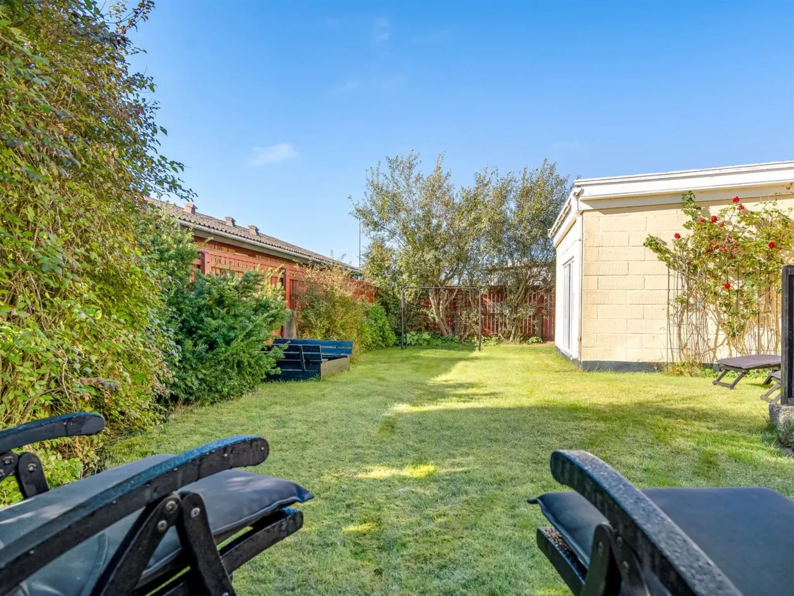 "Julie" - 700m from the sea-Outside