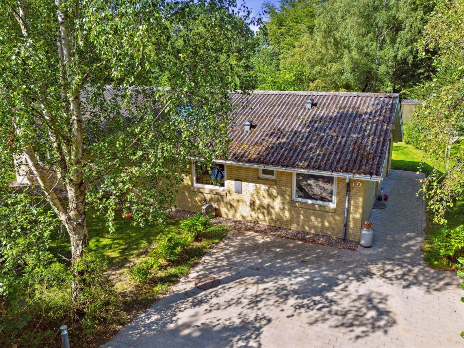 "Hjalmine" - 1.4km from the sea