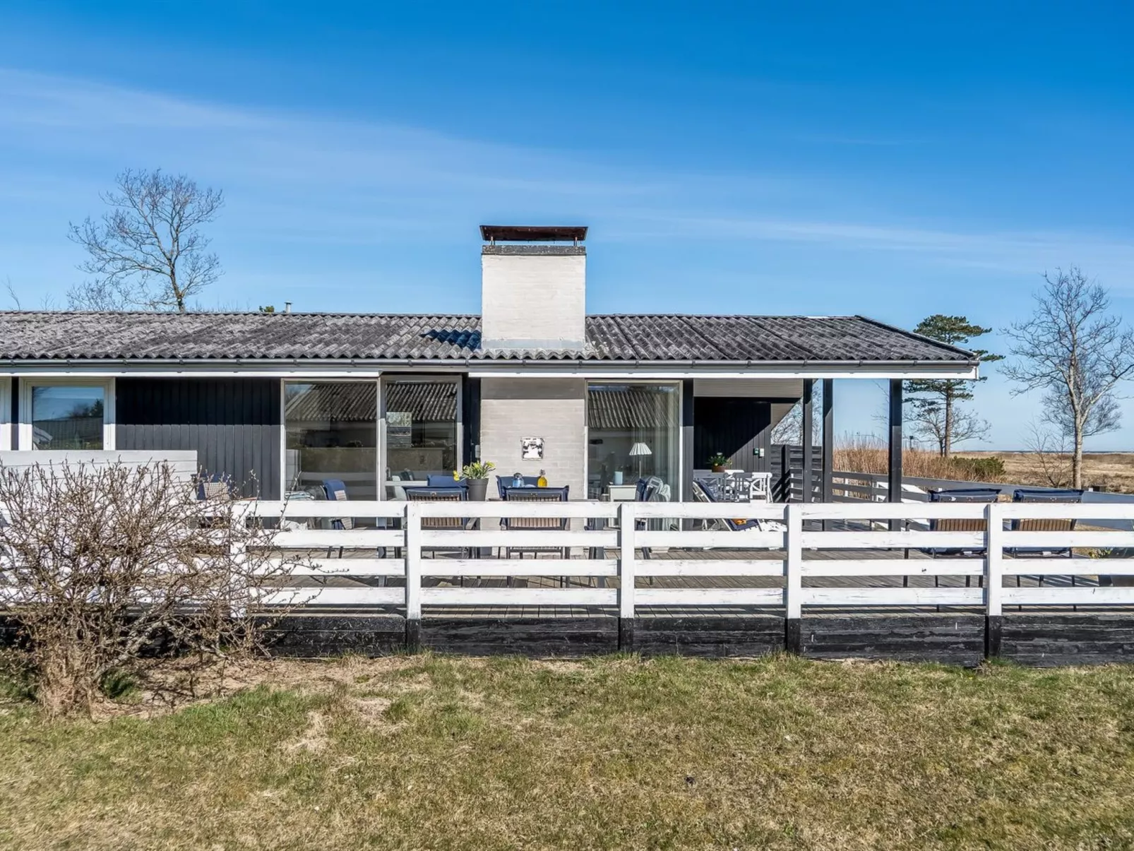 "Jaike" -  from the sea-Dehors