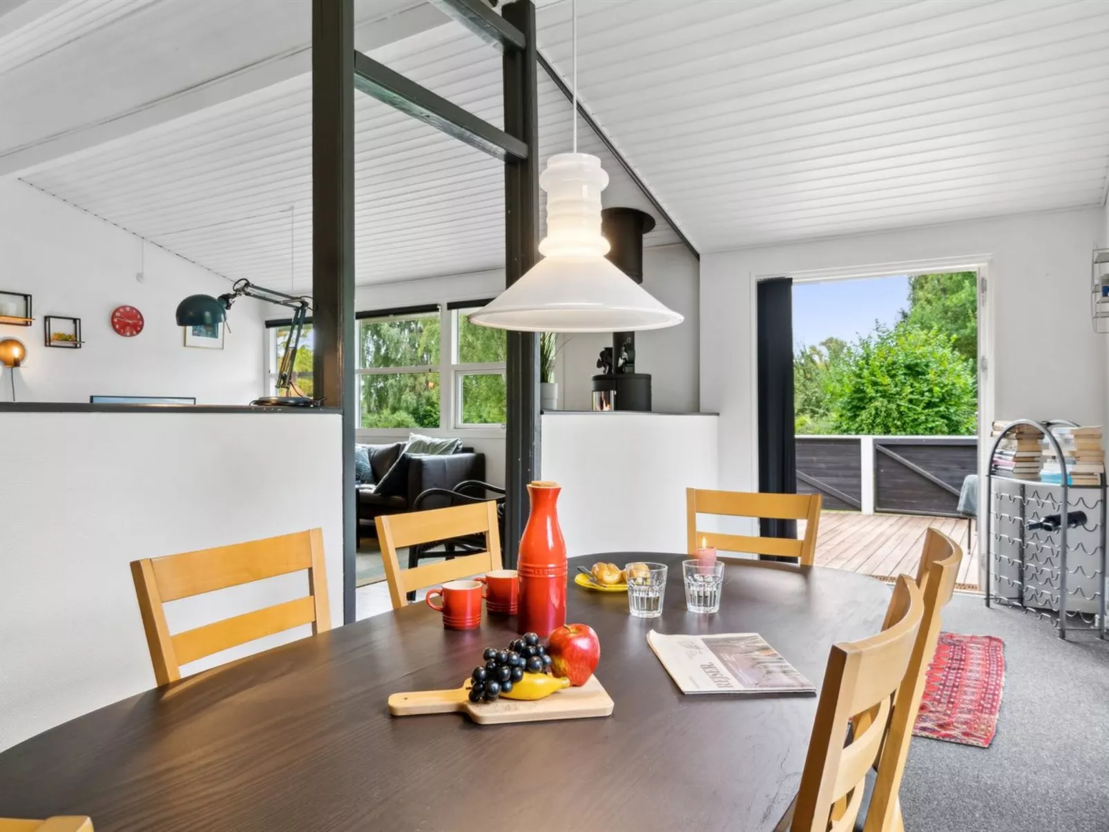 "Franke" - 2.1km to the fjord-Drinnen