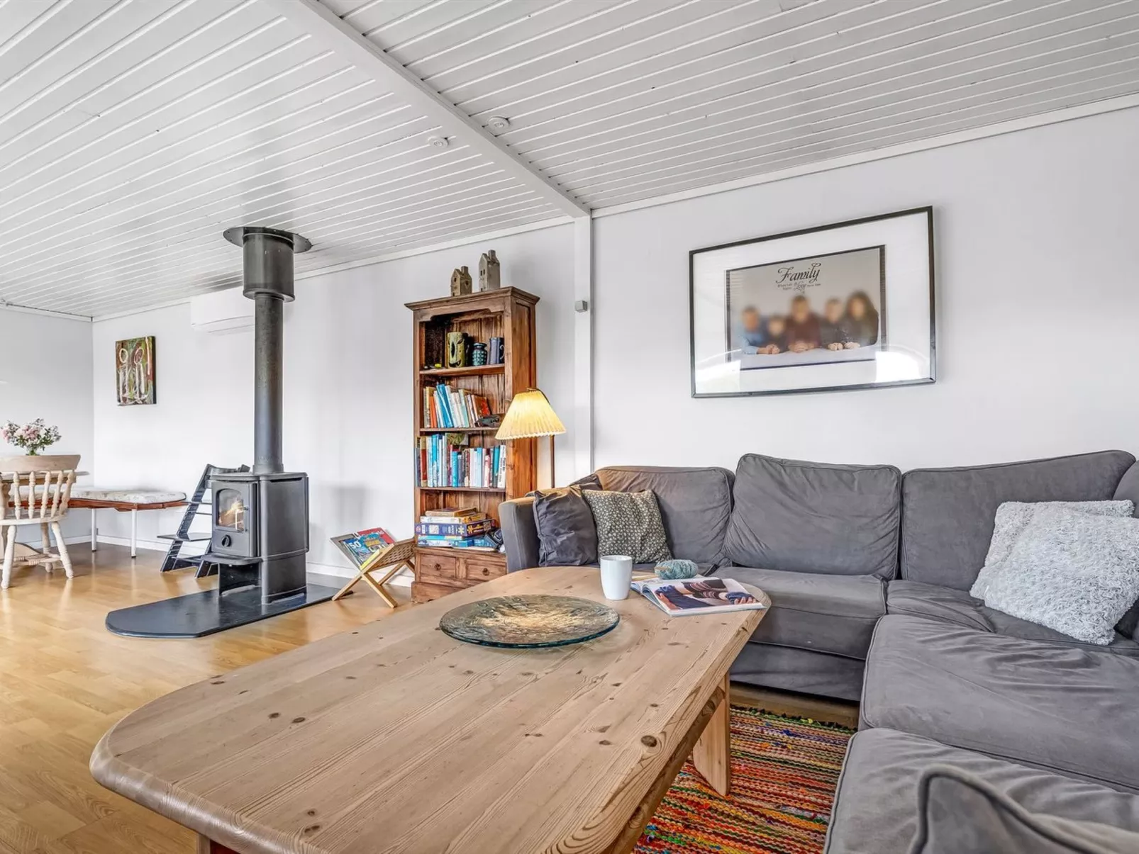 "Tenho" - 150m from the sea-Inside