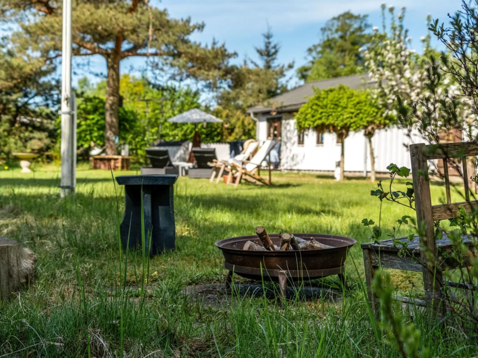 "Gunnild" -  from the sea-Draußen