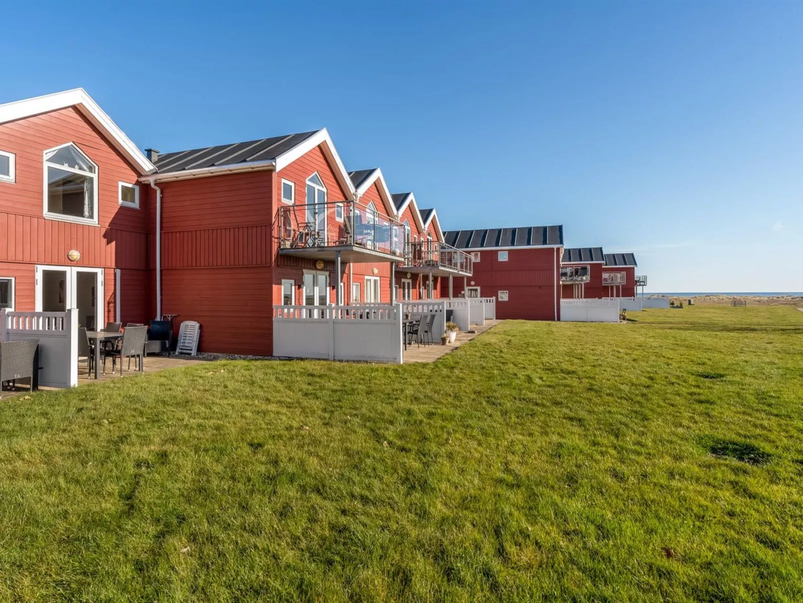 "Arton" -  from the sea-Outside