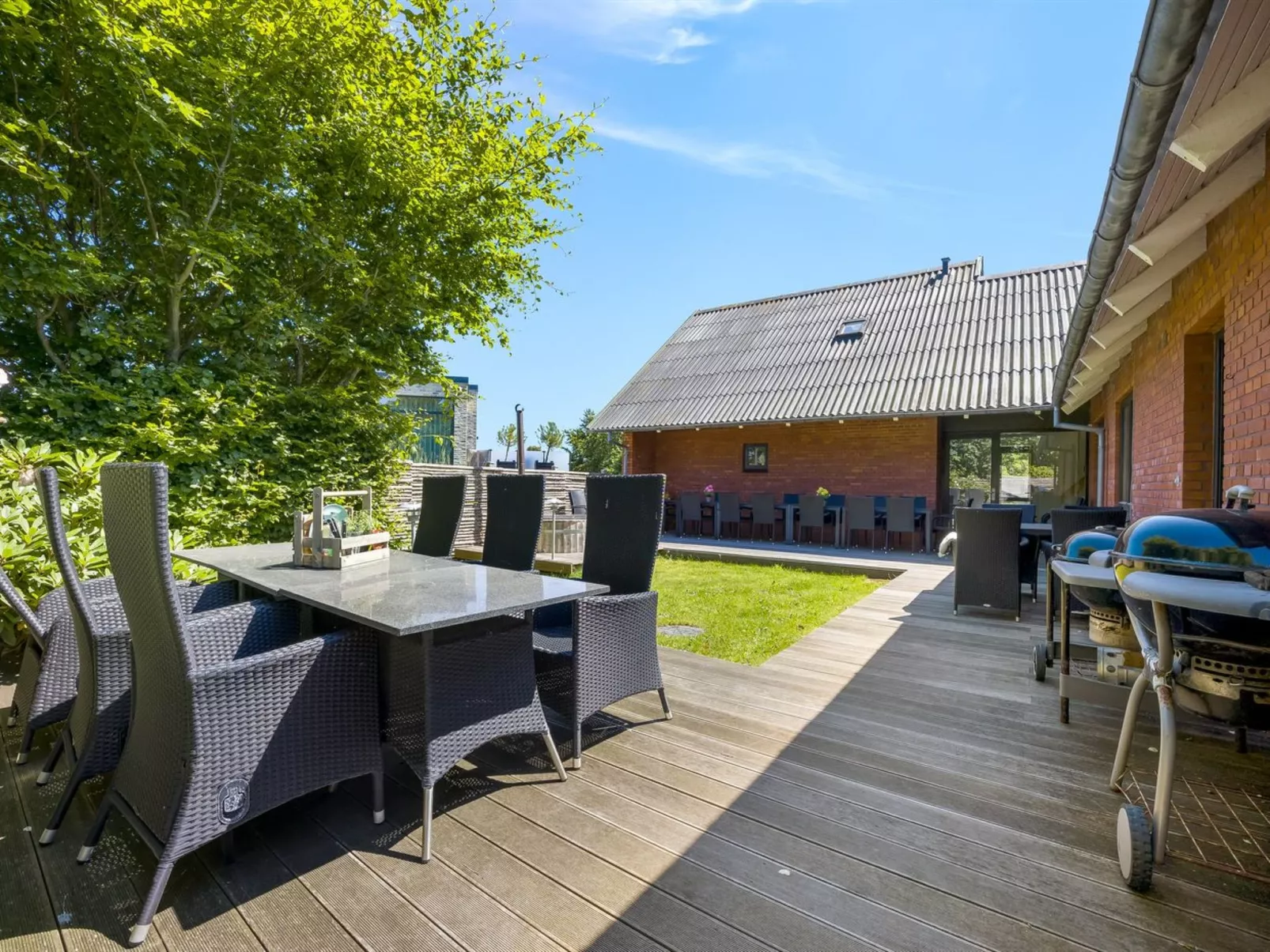 "Solvey" - 400m from the sea-Draußen