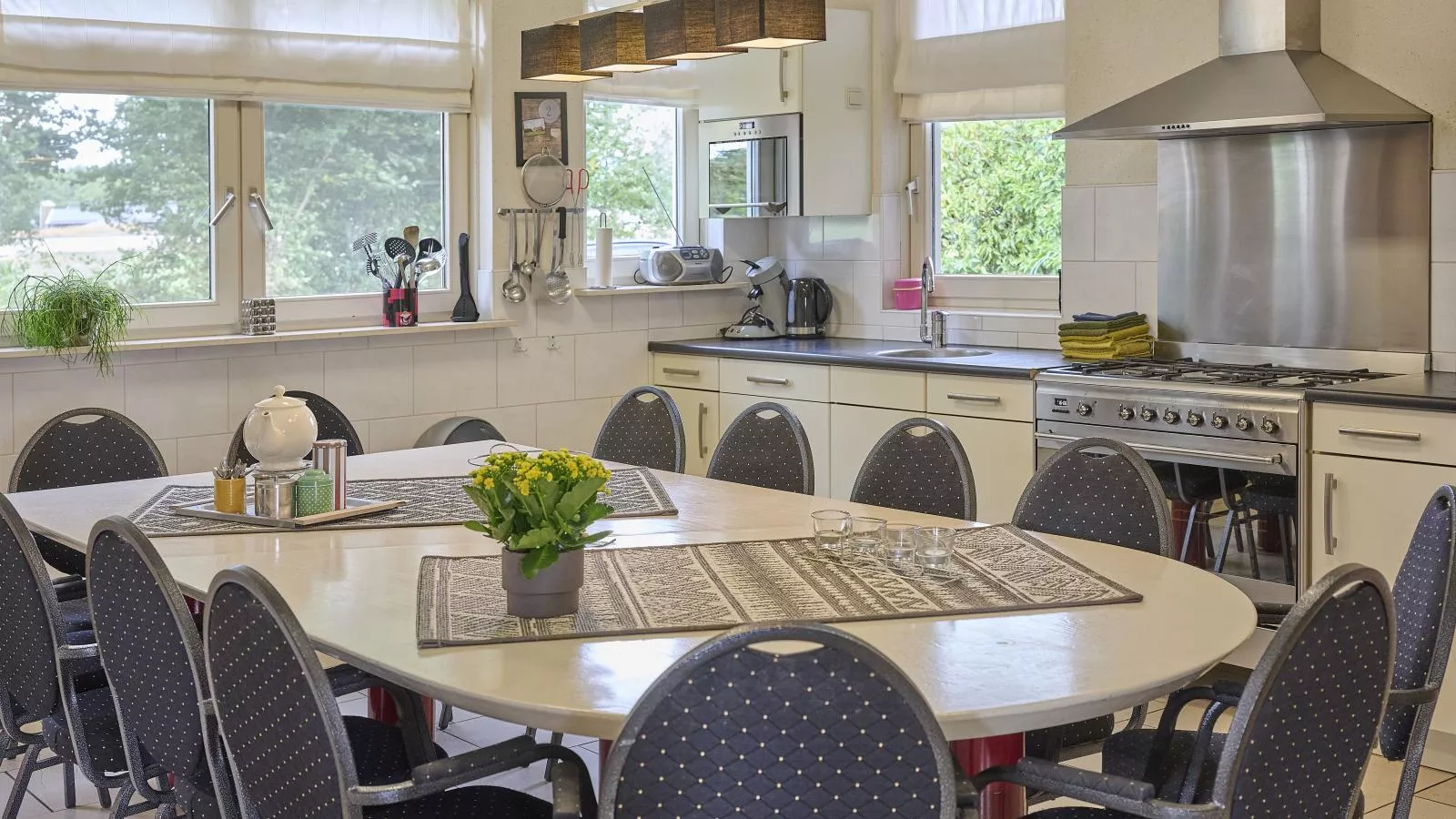 T Achterhoes-Dining room