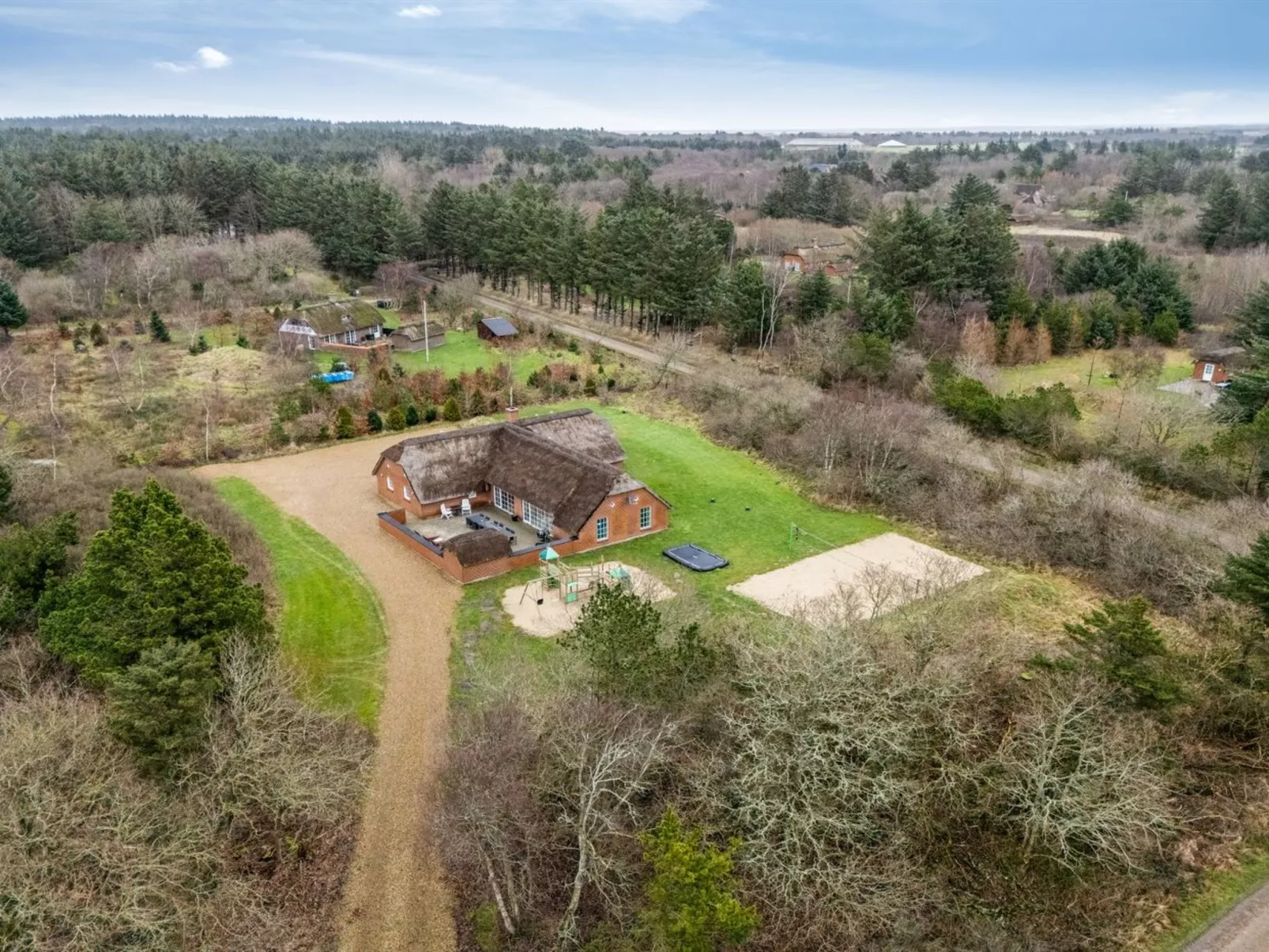 "Aagot" - 1.7km from the sea-Outside