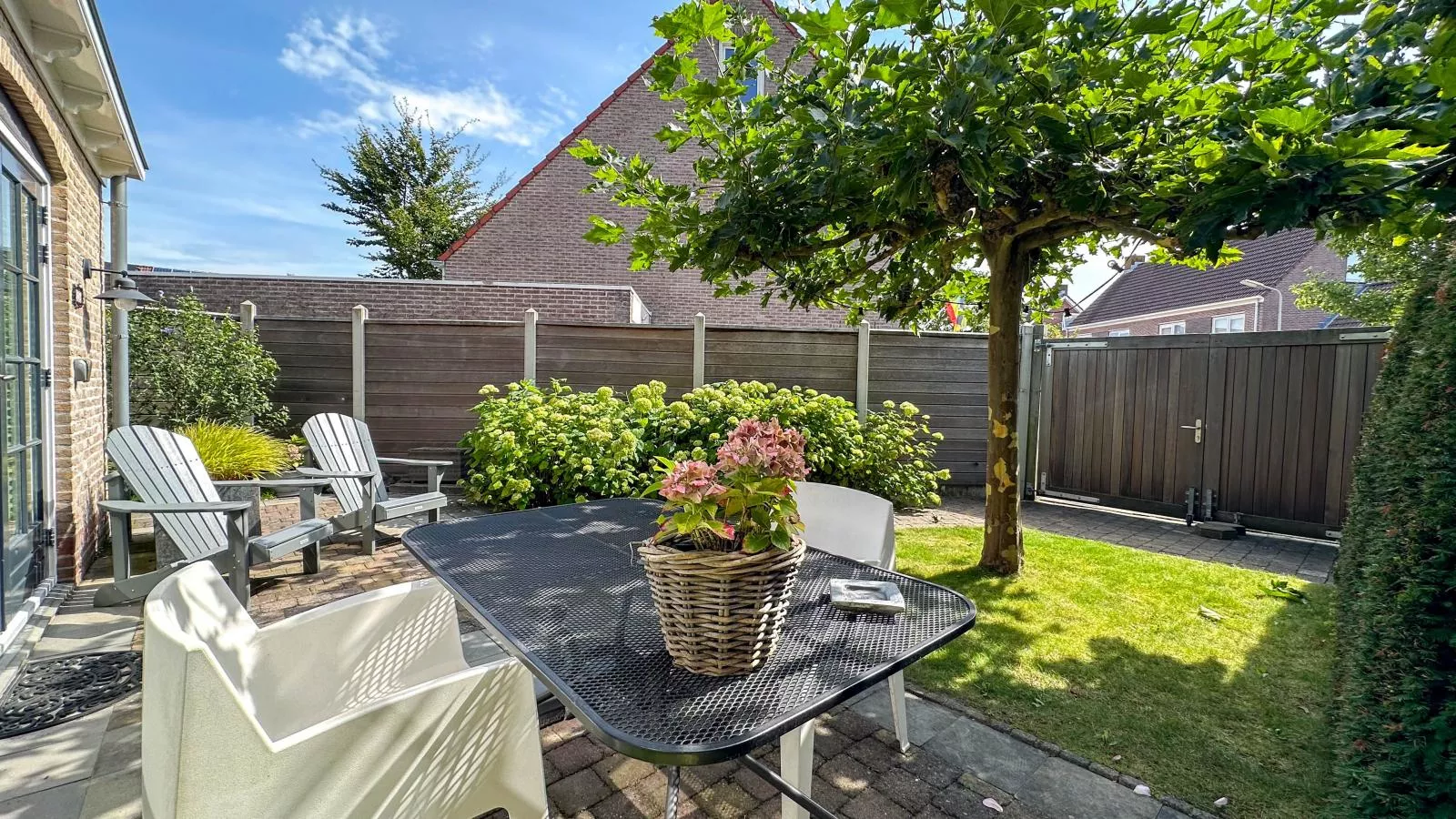 Enjoy for two-Jardins en été