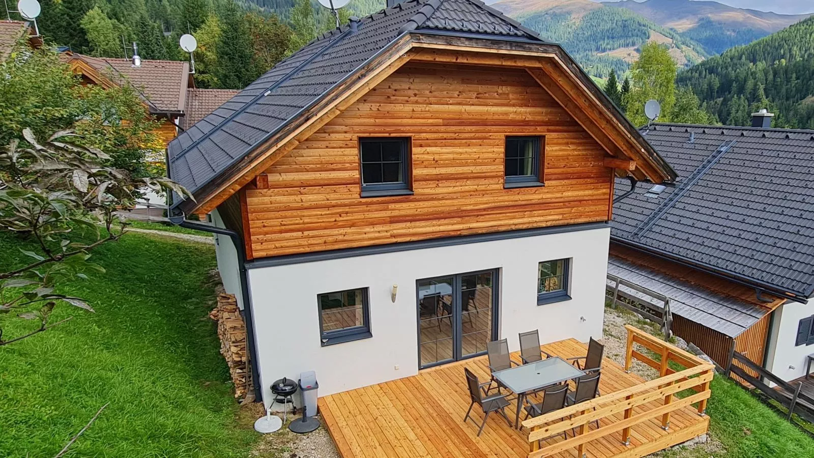 Sauna Chalet Ahorn-Exterior in summer