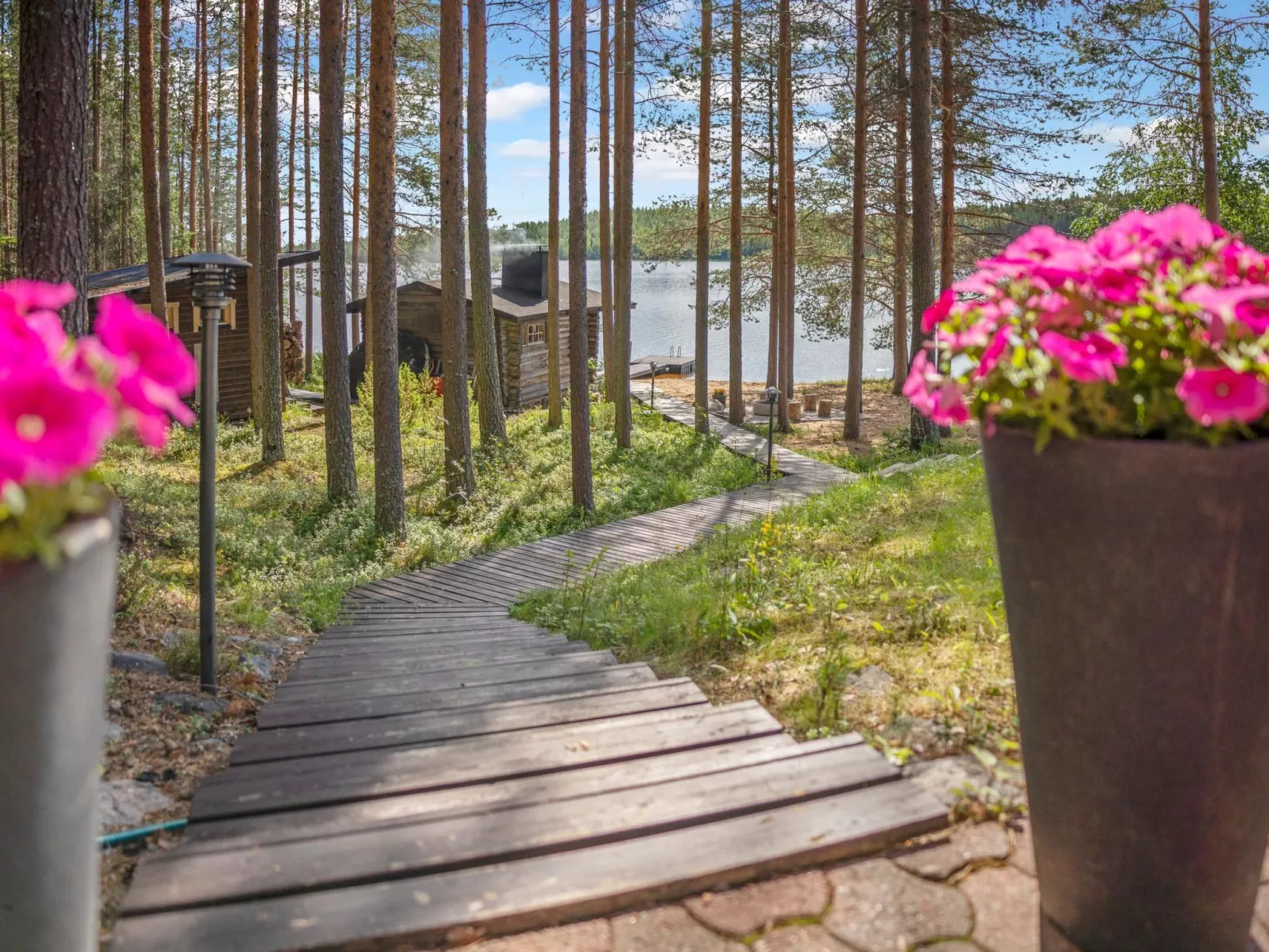 Urpola riviera-Inside