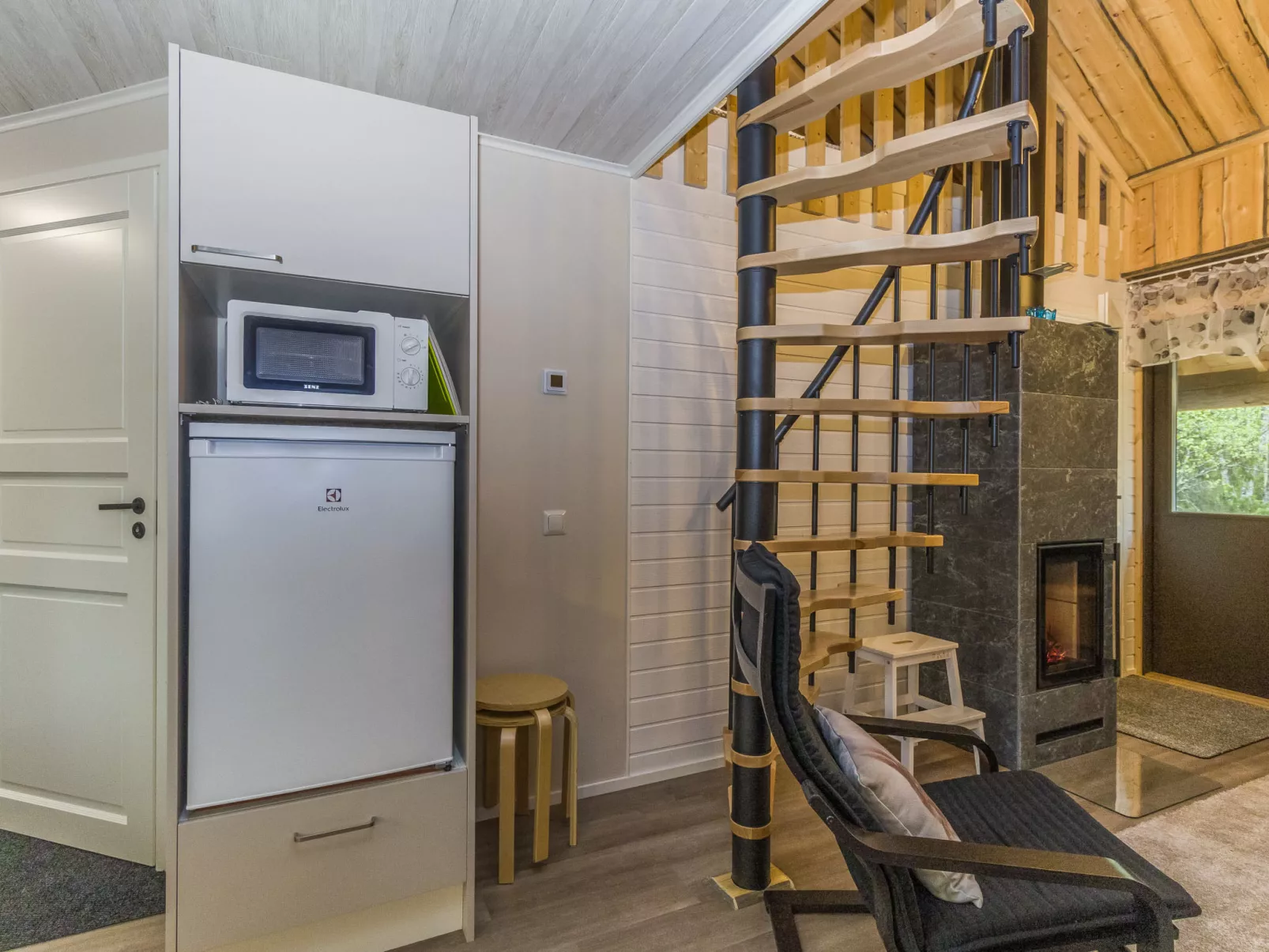 Kantapää d2-Dedans