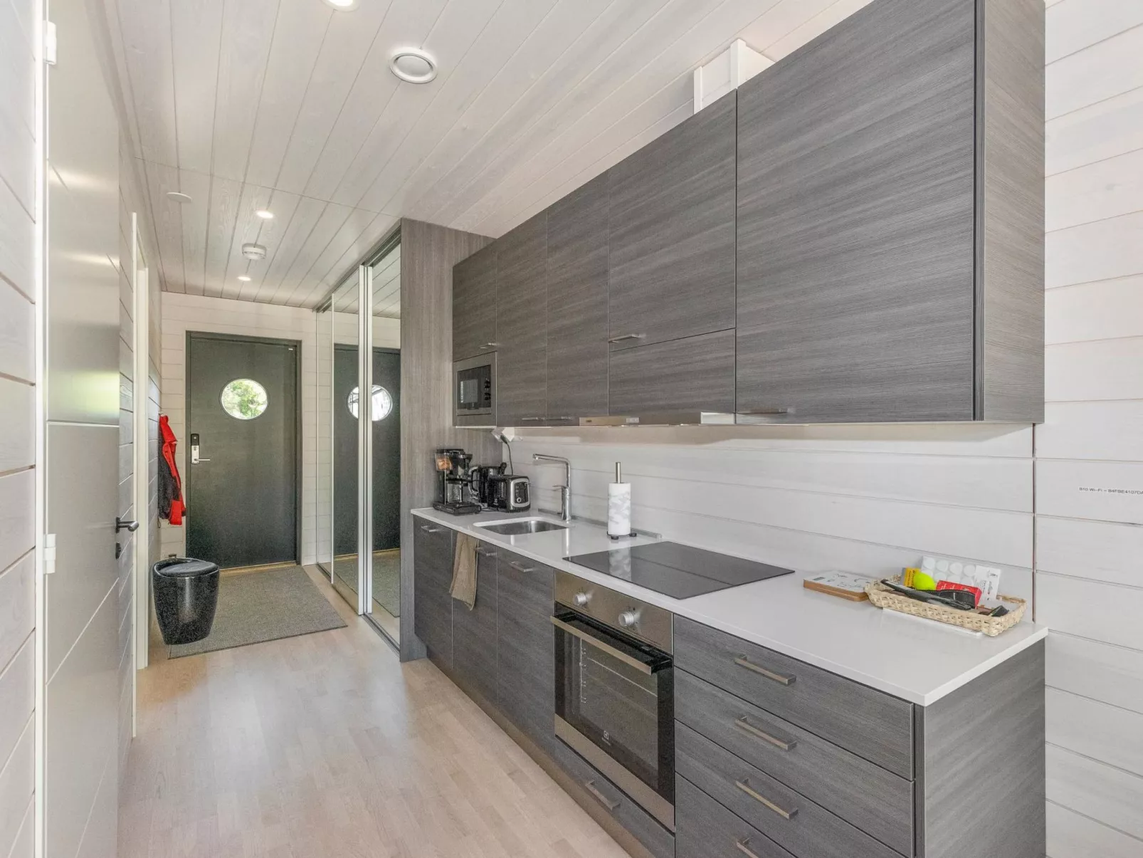 Kasnäs marina b10-Drinnen