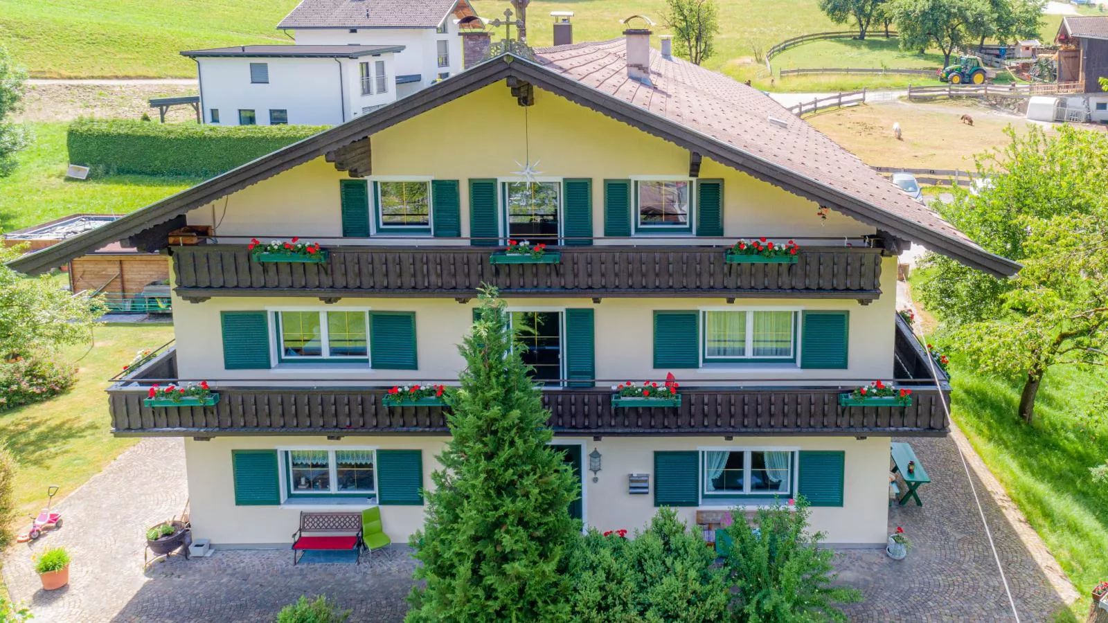 Hintermühltalhof-Exterior summer