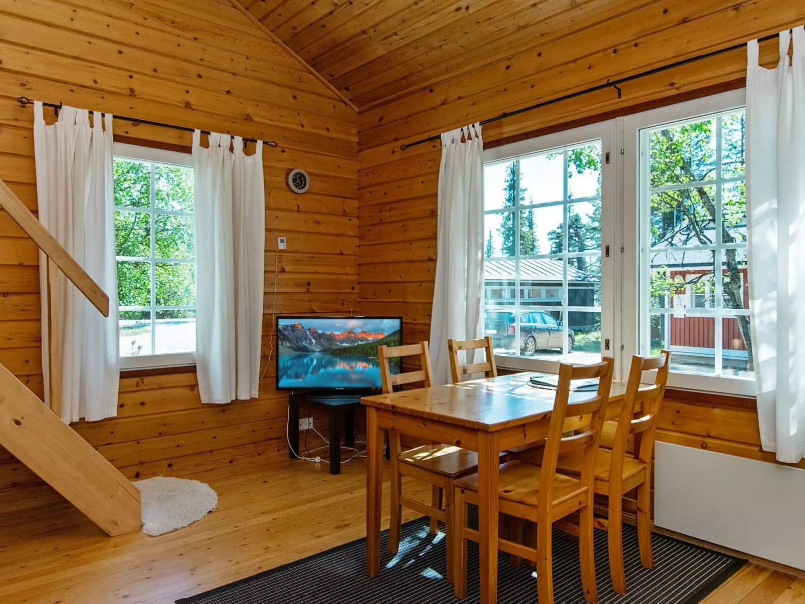 Hirvasaho a1-Drinnen