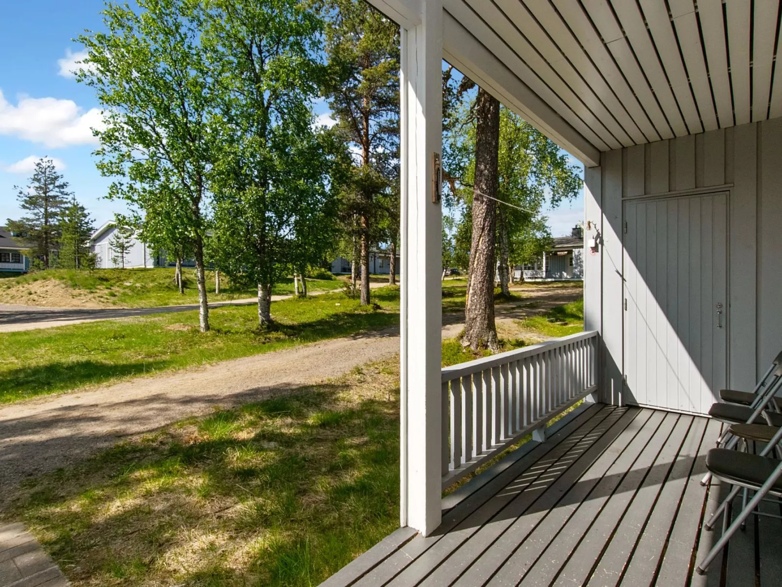 Saariseläntie 8 d 5-Dedans