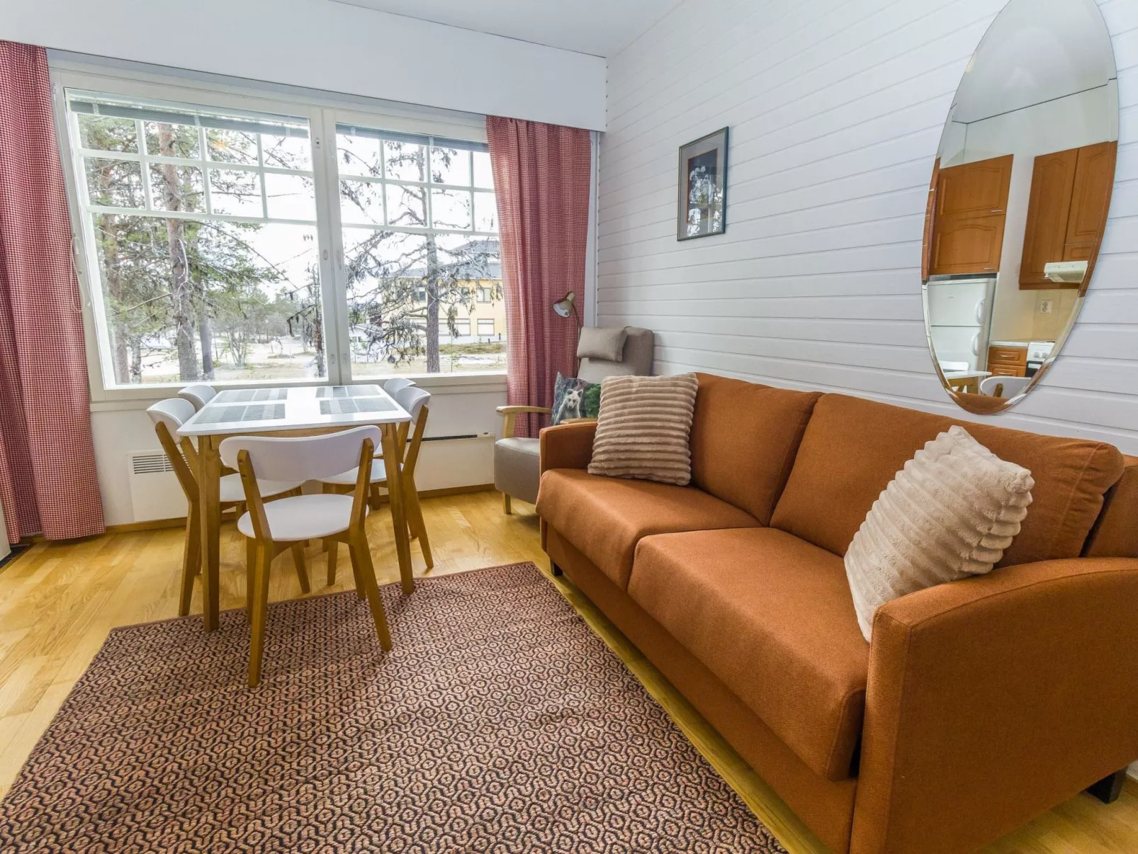 Outapailakka k 15-Dedans