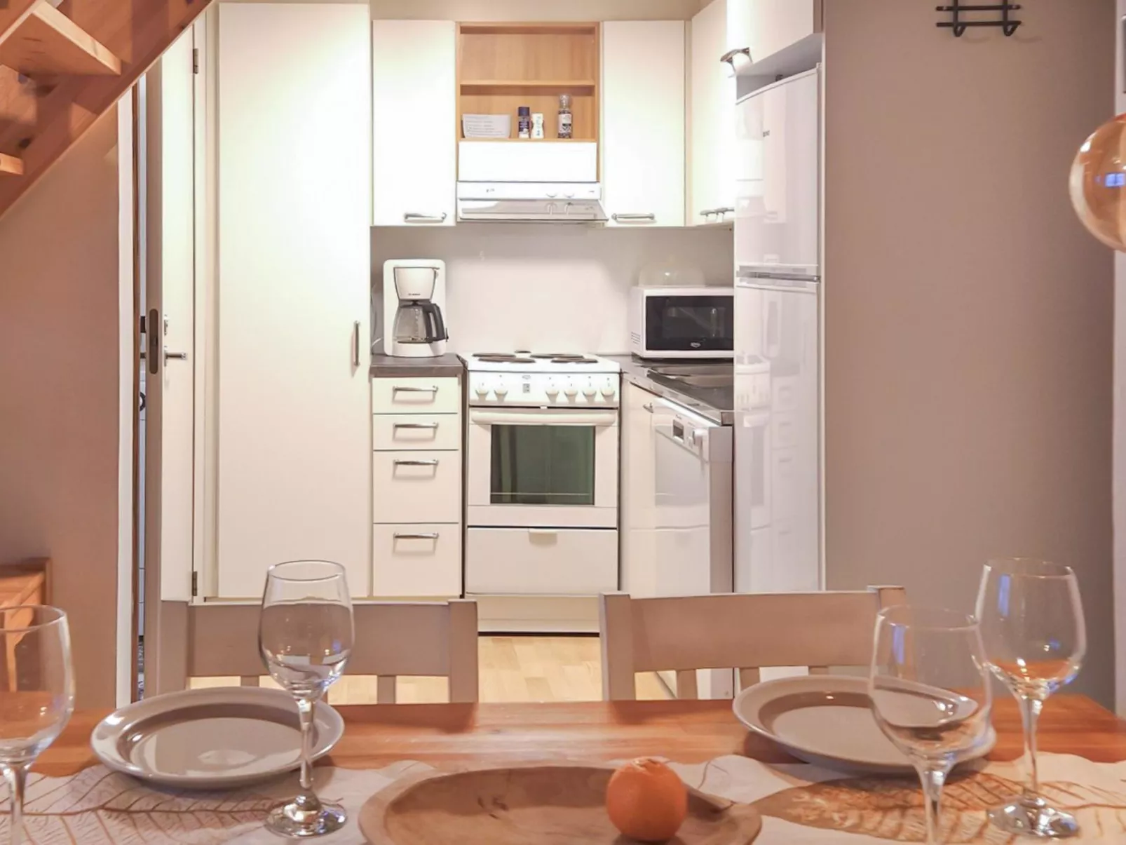 Saarihely a 2-Dedans