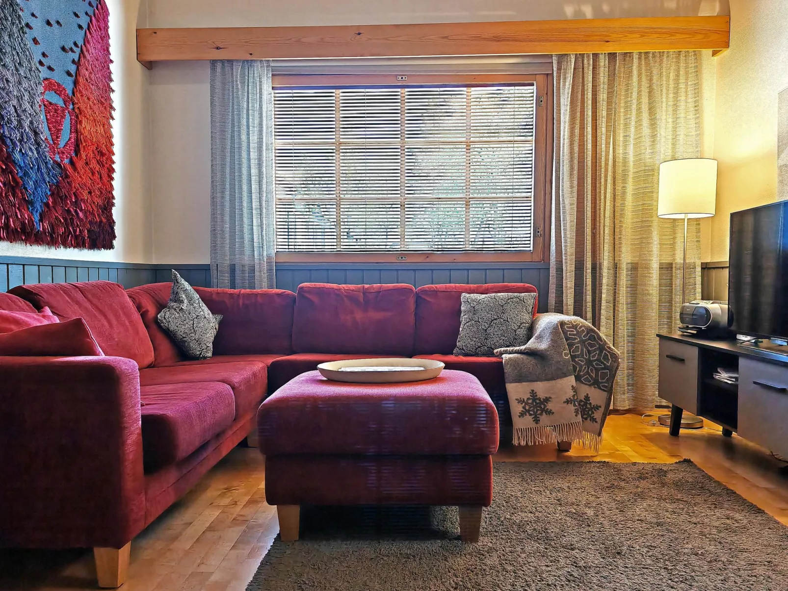 Teerenpesue e 38-Inside