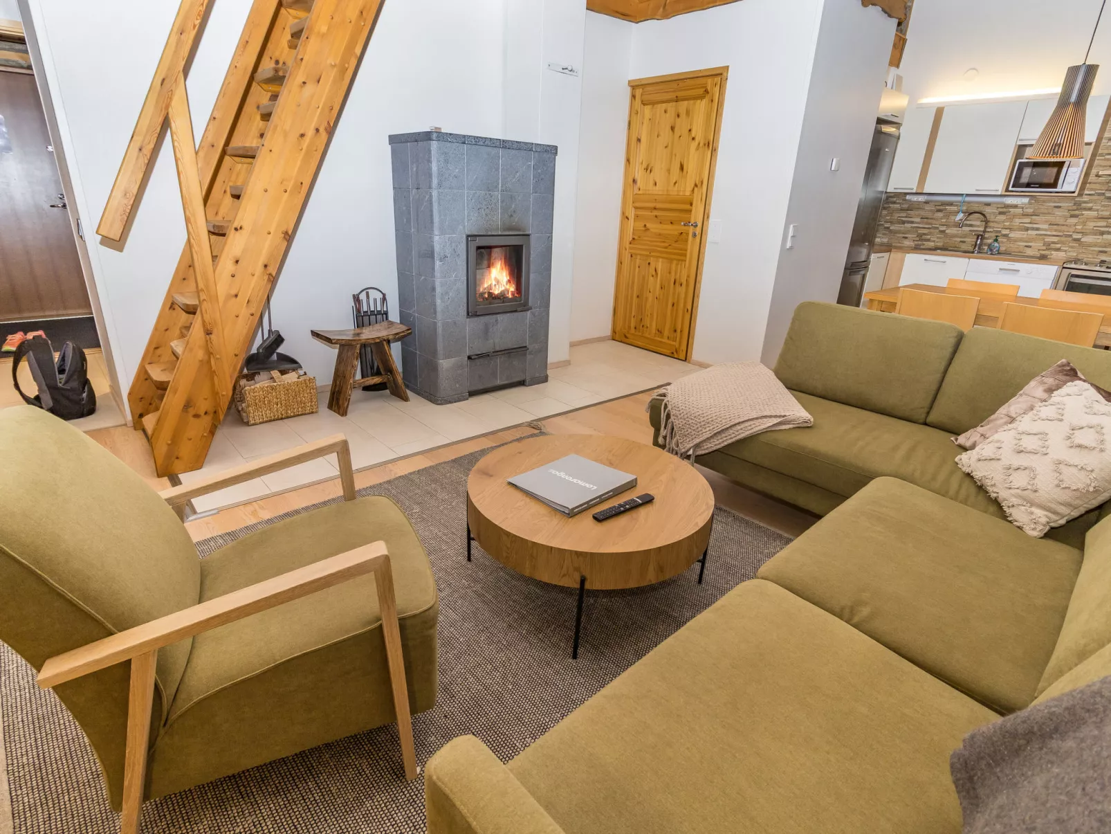 Nilikuru c 6-Drinnen