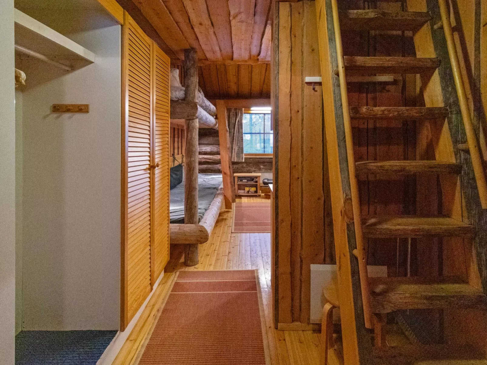 Keidaskero b 9-Drinnen