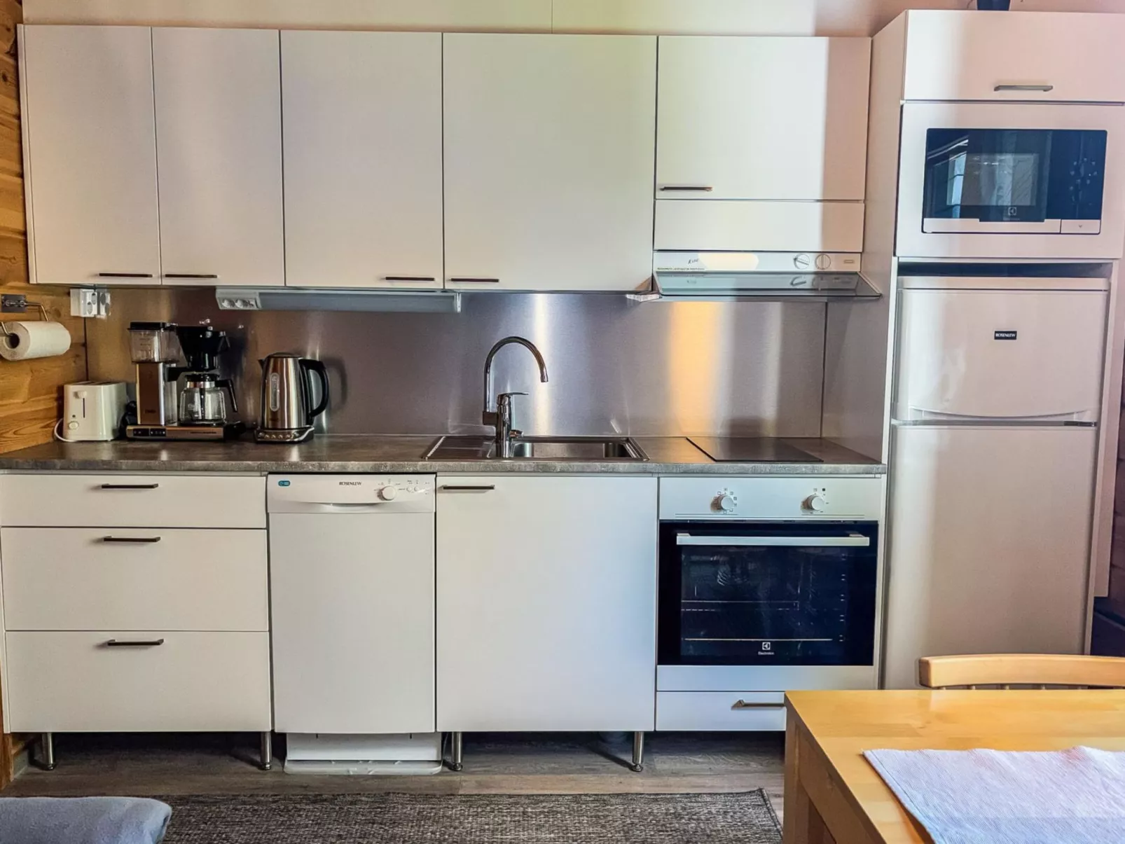 Lähikaltio 314-Dedans