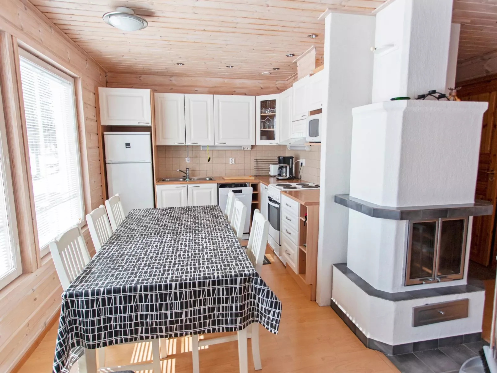 Ylläs-ropo b-Drinnen