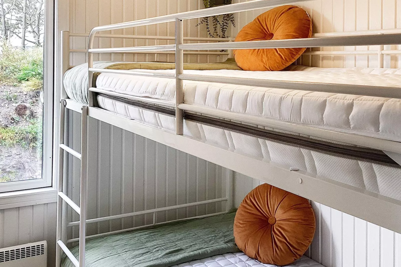 Dune Escape with Games and WiFi-By Traum-Indoor