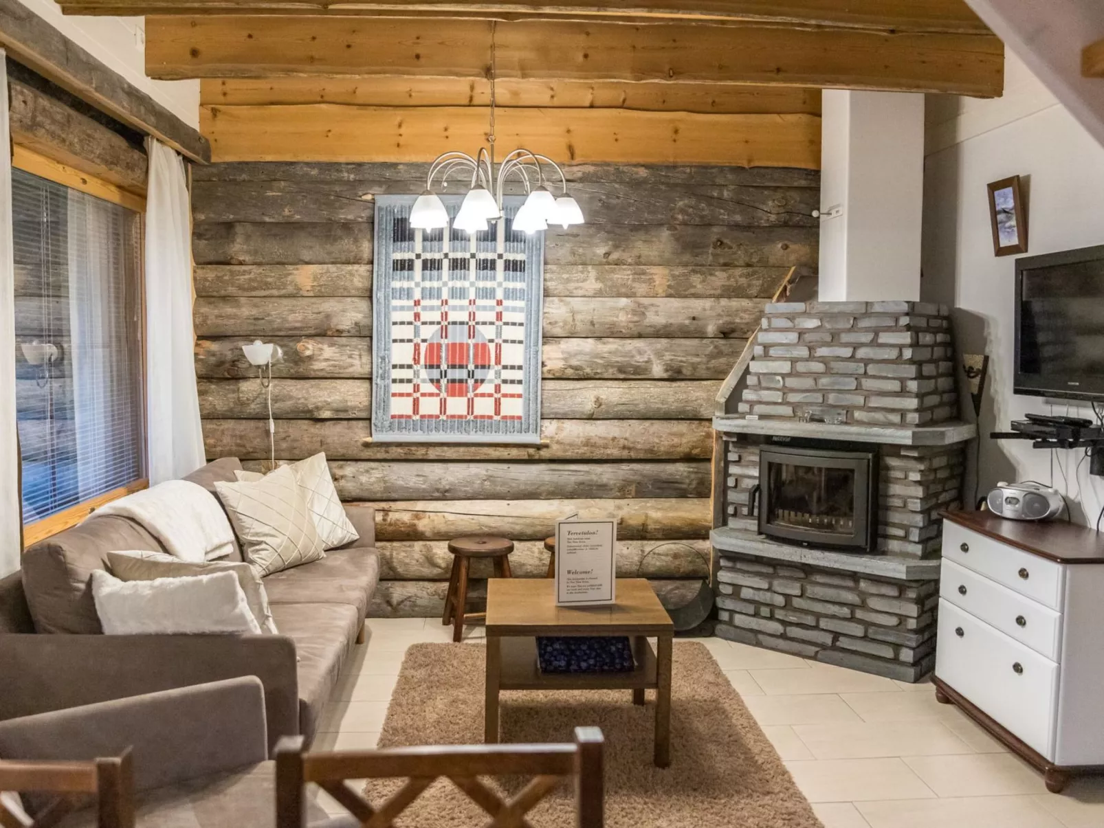 Sapara v, p61-Dedans