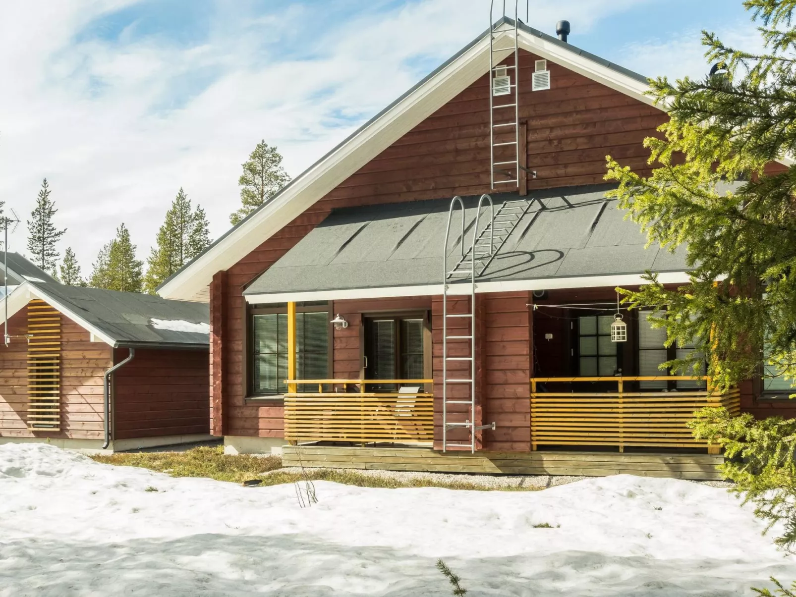 Sointuilevi j 38-Inside