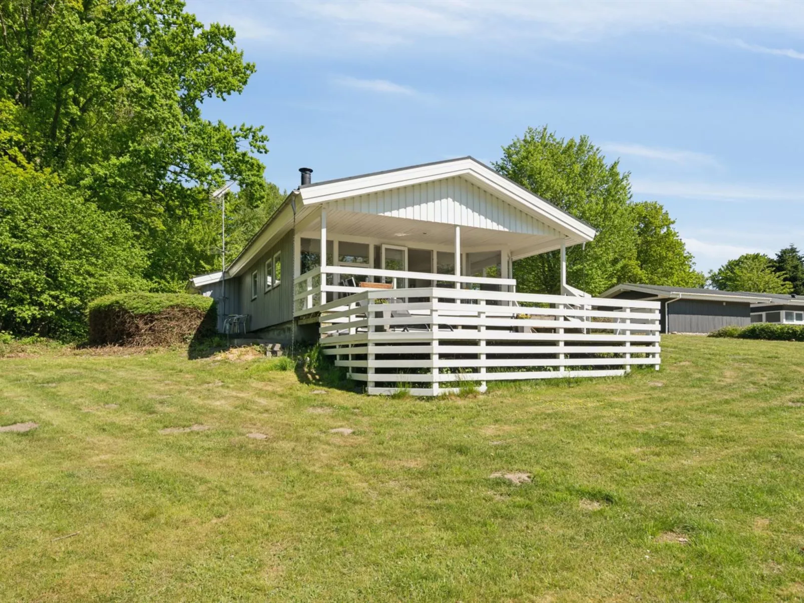 "Conradine" - 600m from the sea-Outside