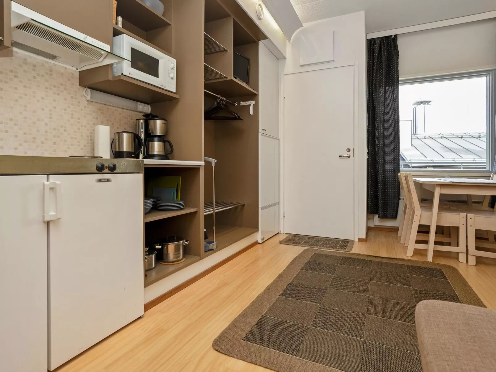 Snowflake b 24-Dedans