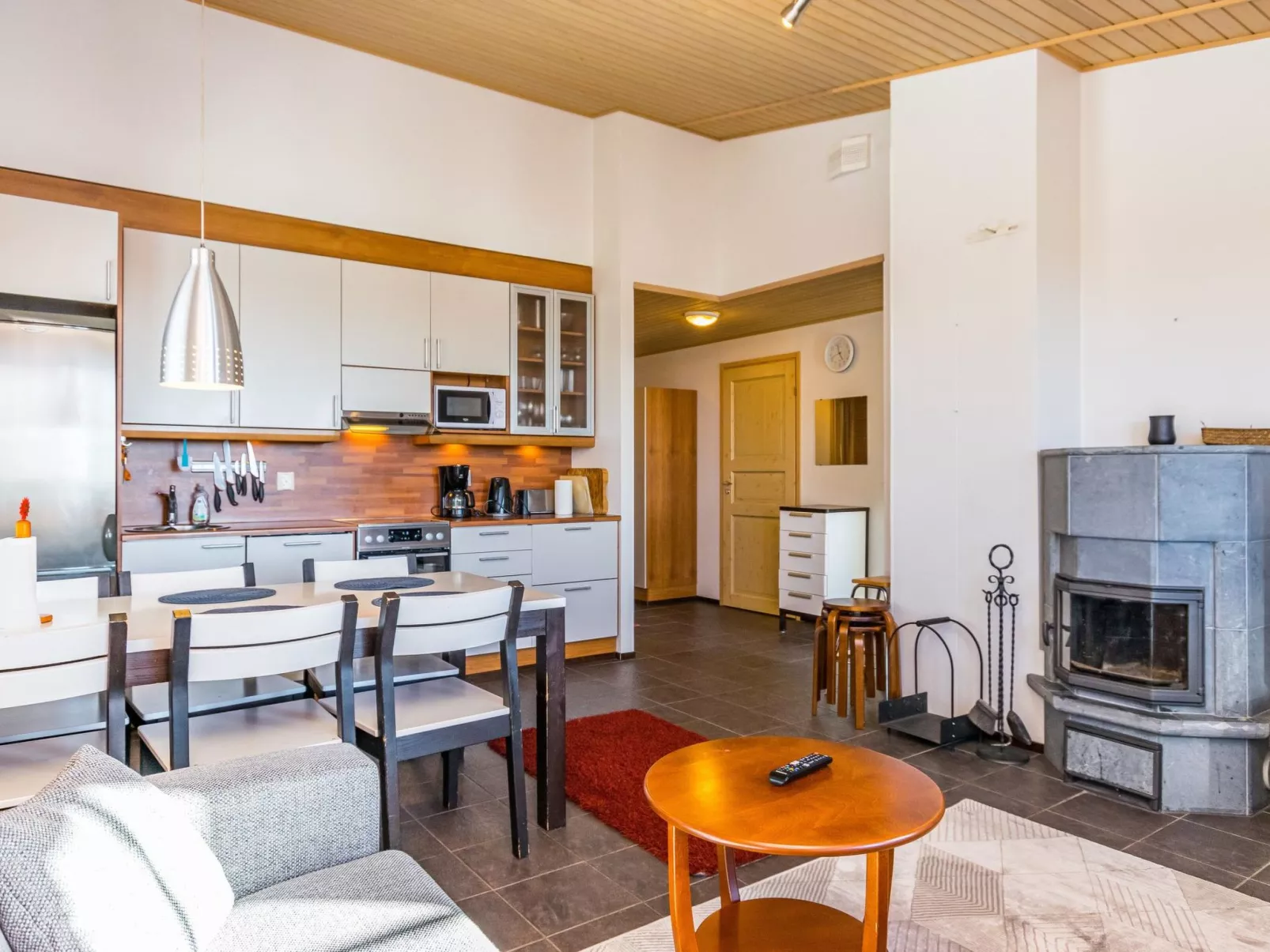 Länsirinne e 20-Drinnen