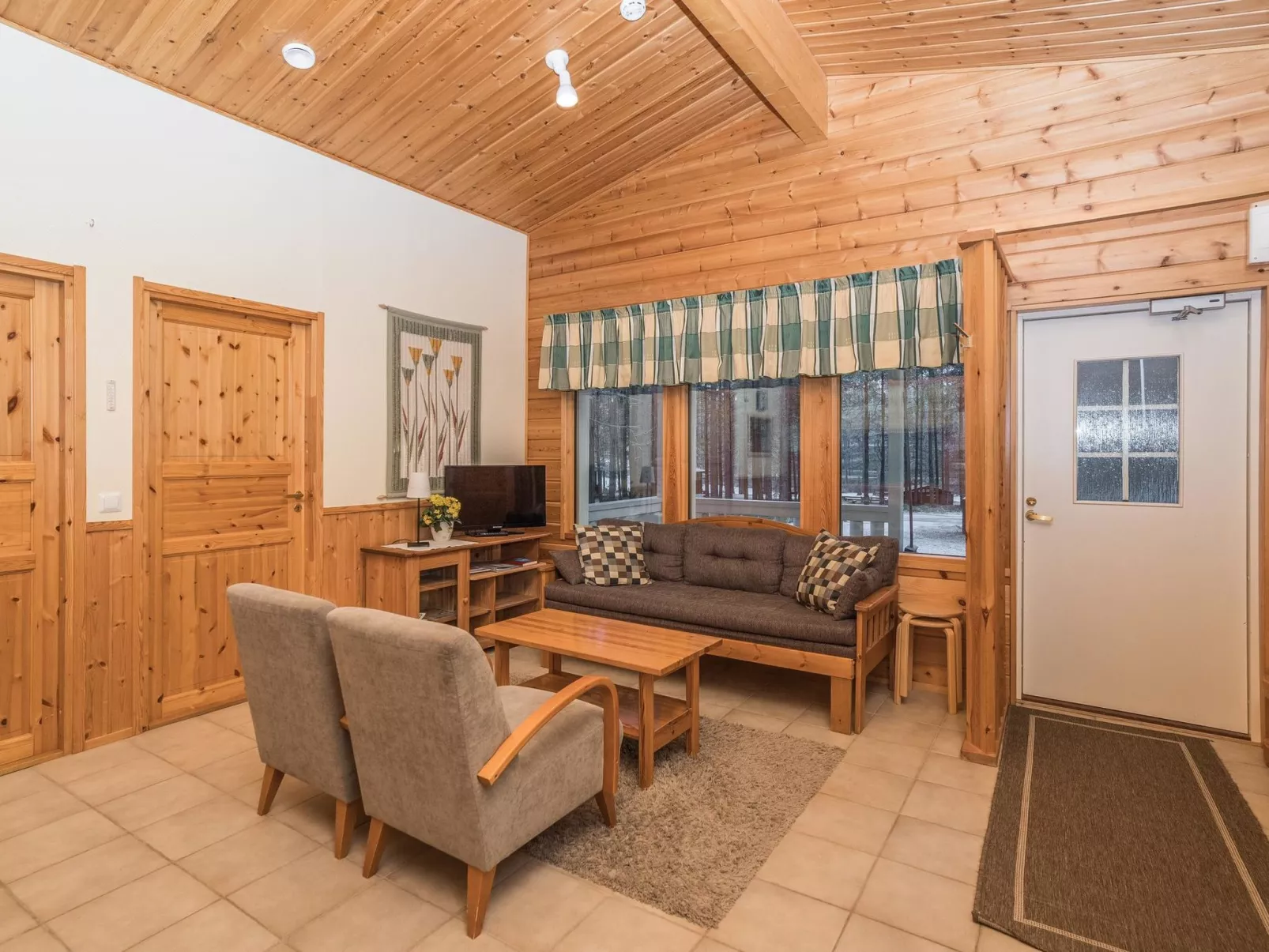 Villa kuusanka-Drinnen