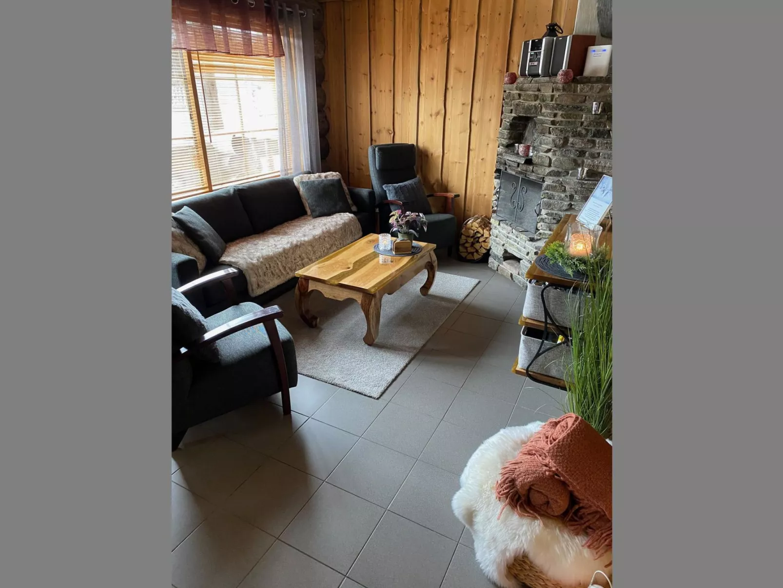 Mäentähti b-Dedans