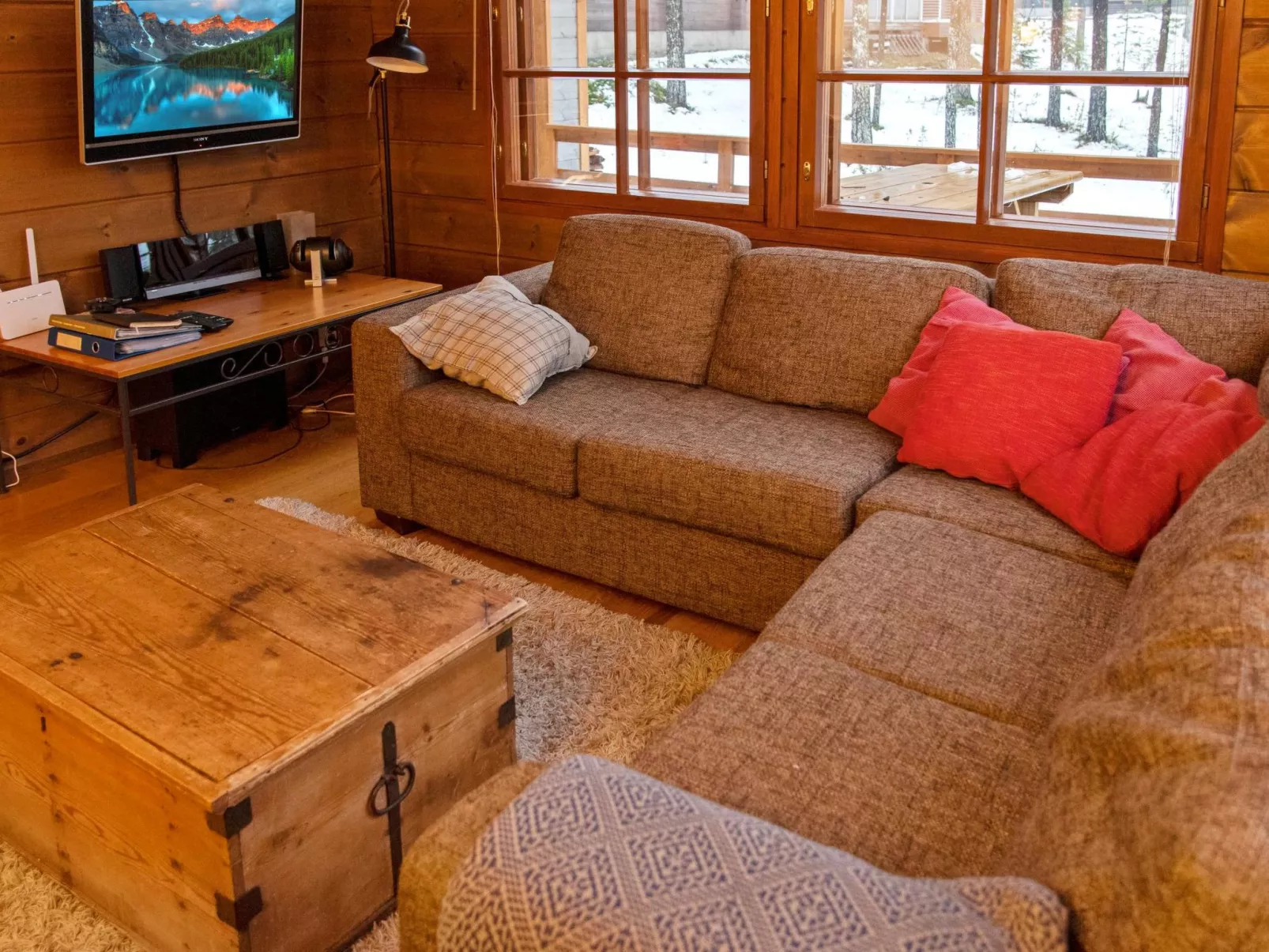 Kivalonmaa a-Drinnen