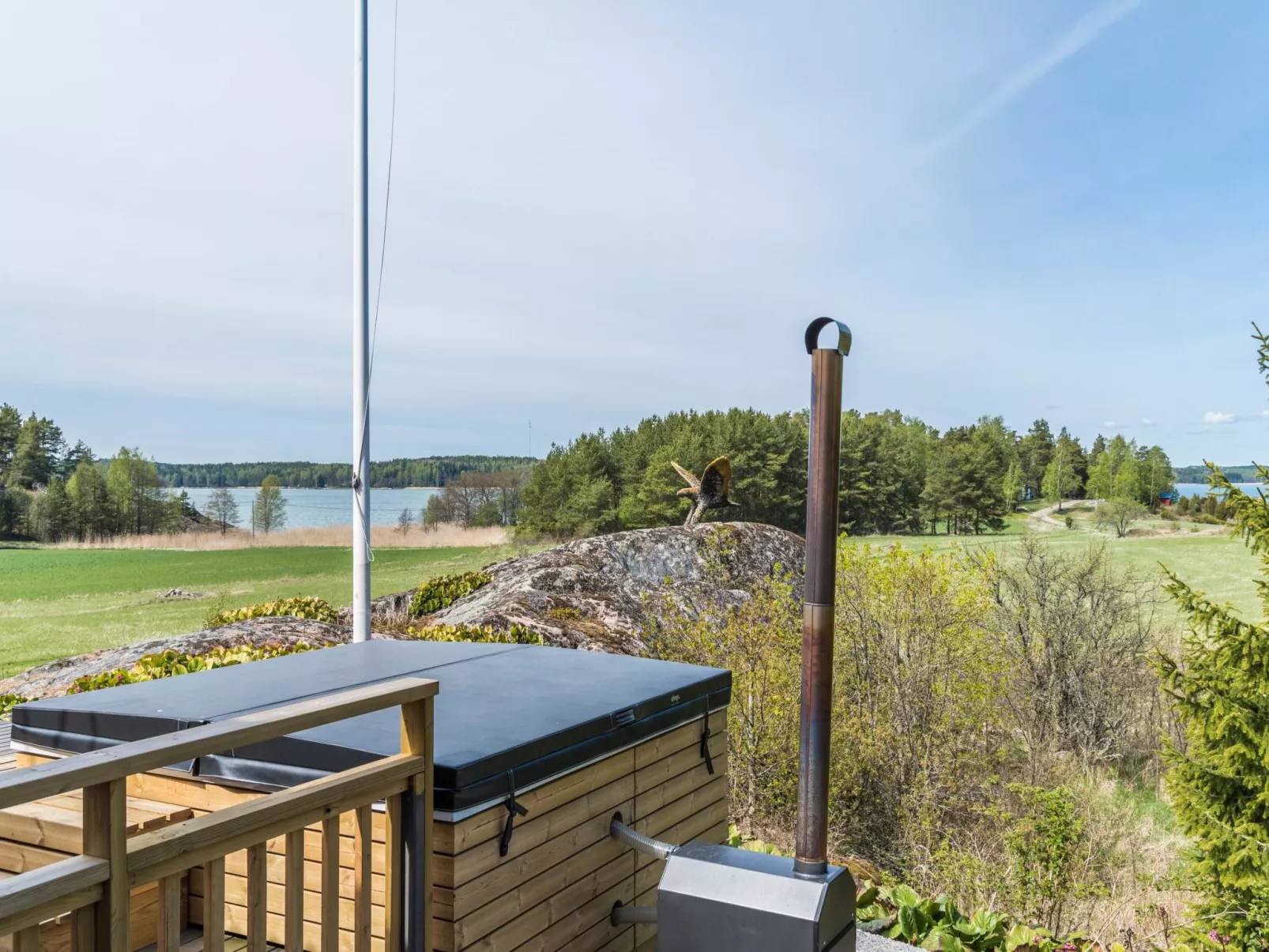 Villa pääsky-Drinnen