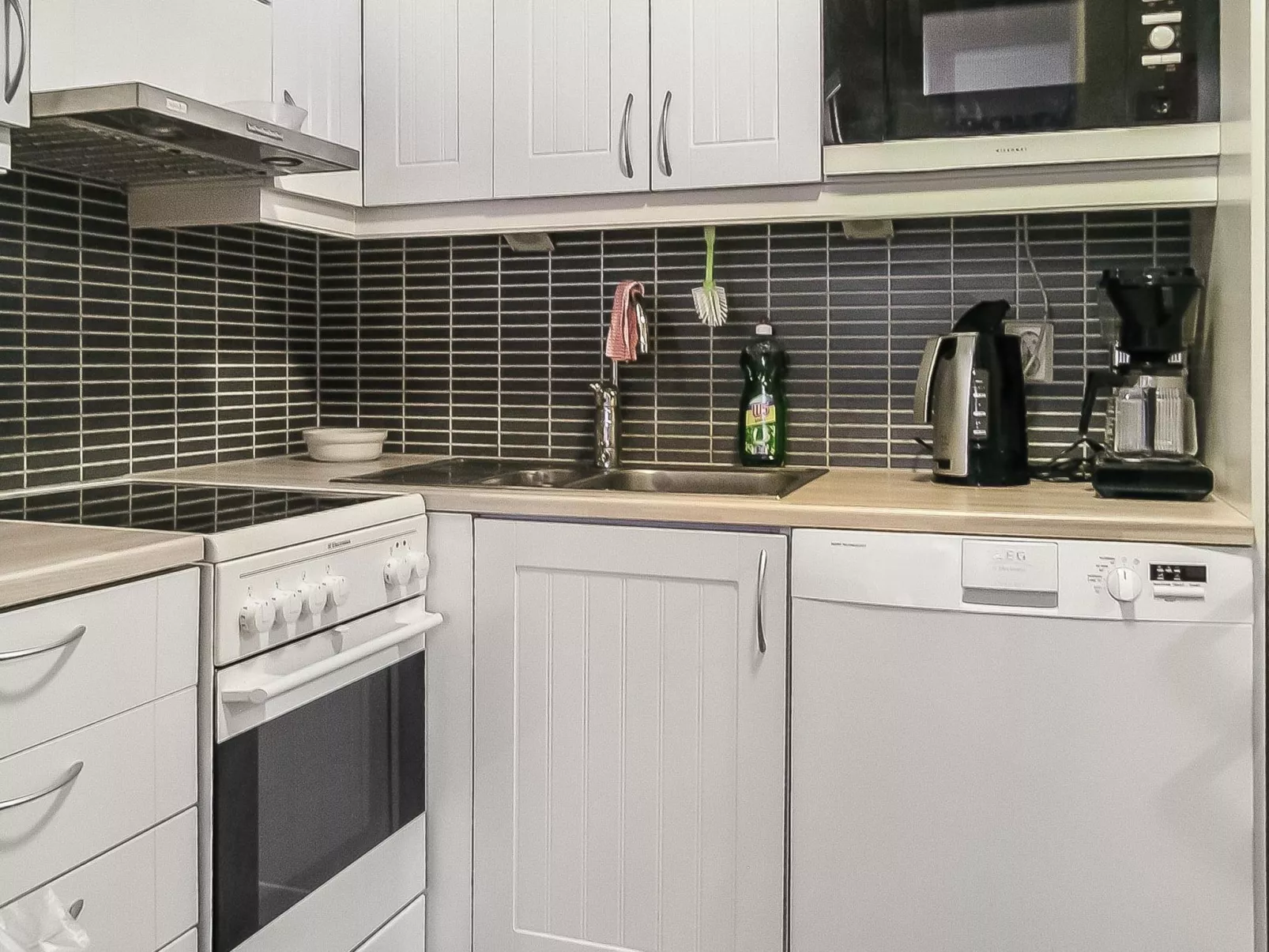 Vuokatinportti b 9-Dedans