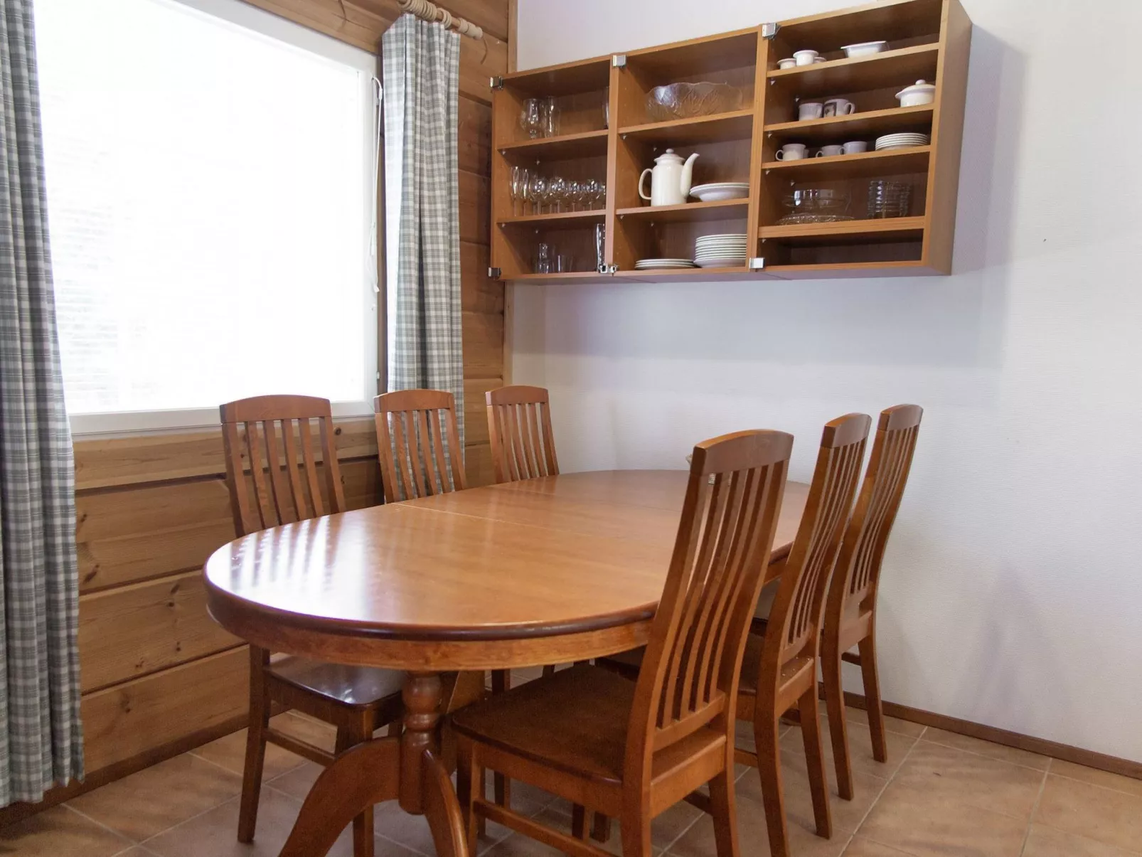 Peiponpesä a-Drinnen