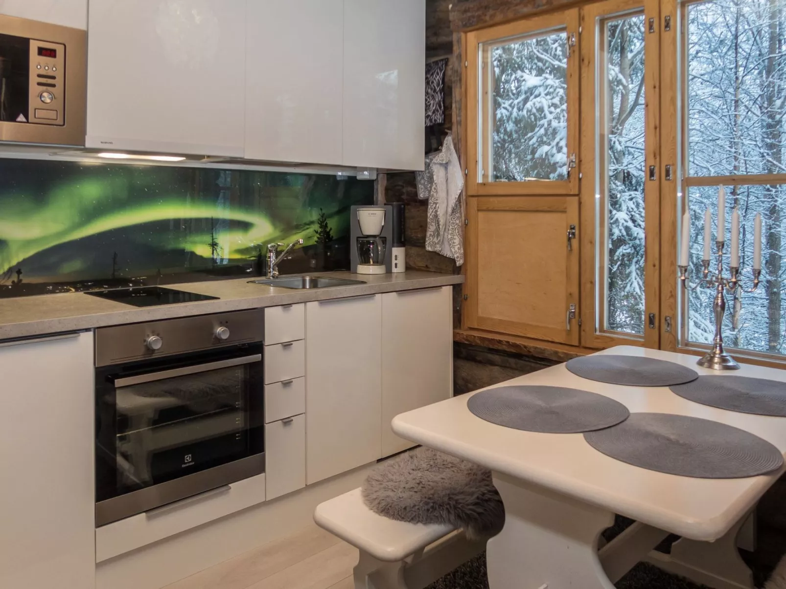 Salmikangas f1-Dedans