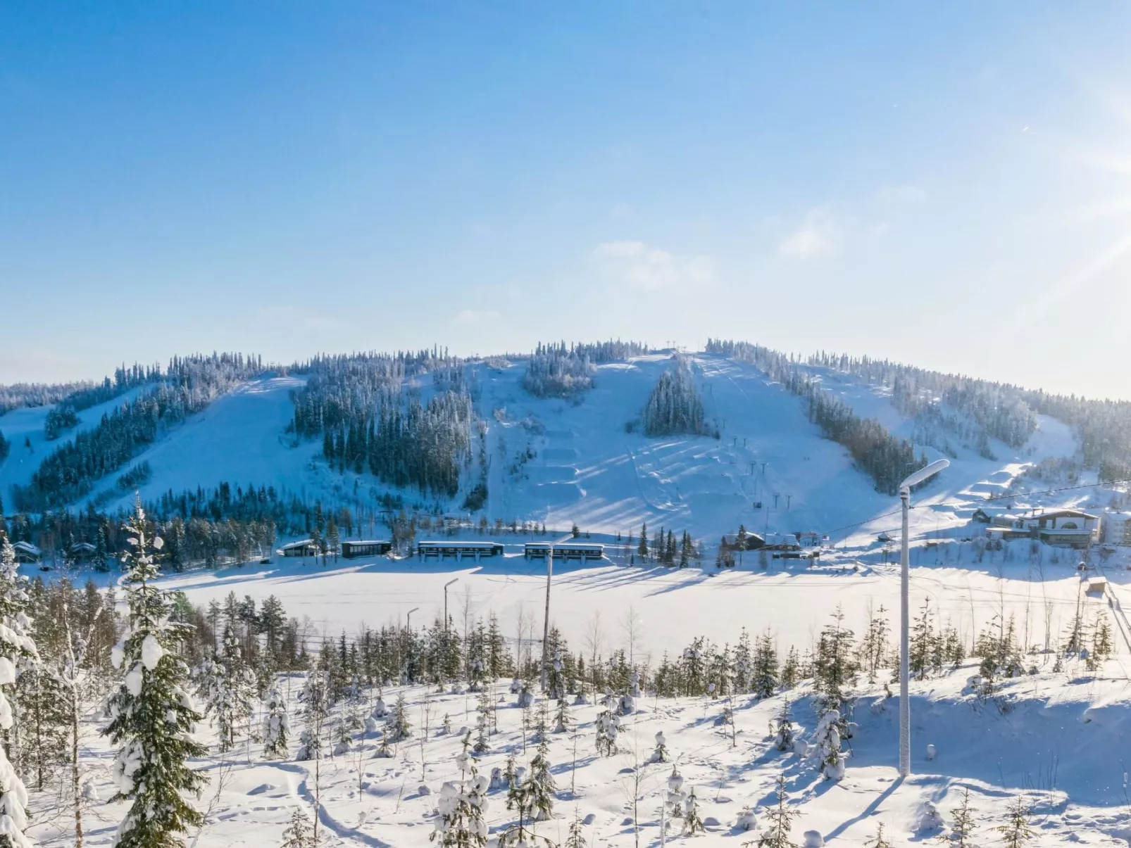 Alppikylä 1a paritalo-Dedans